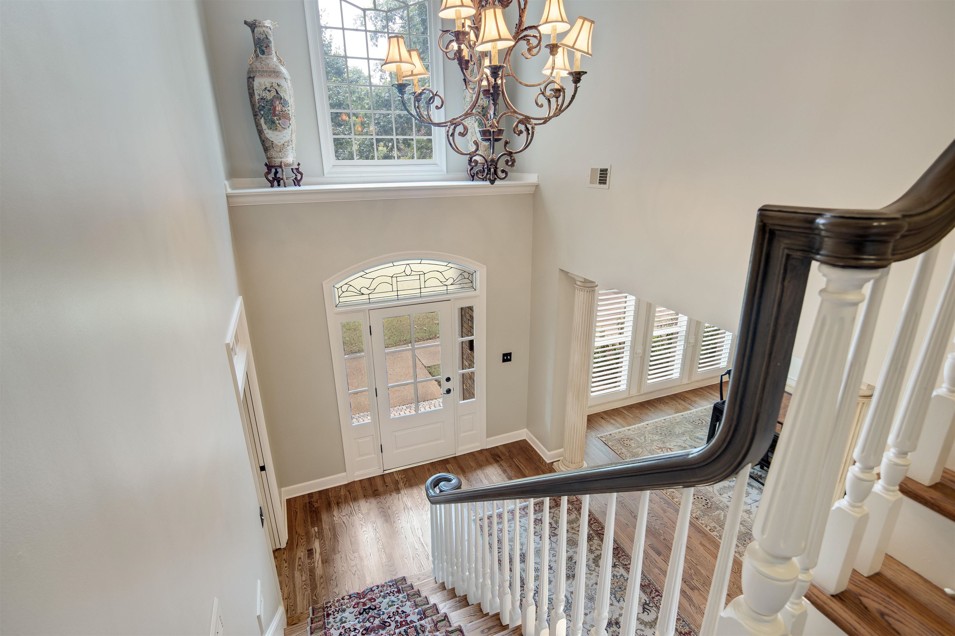 2397 LENNOX DR