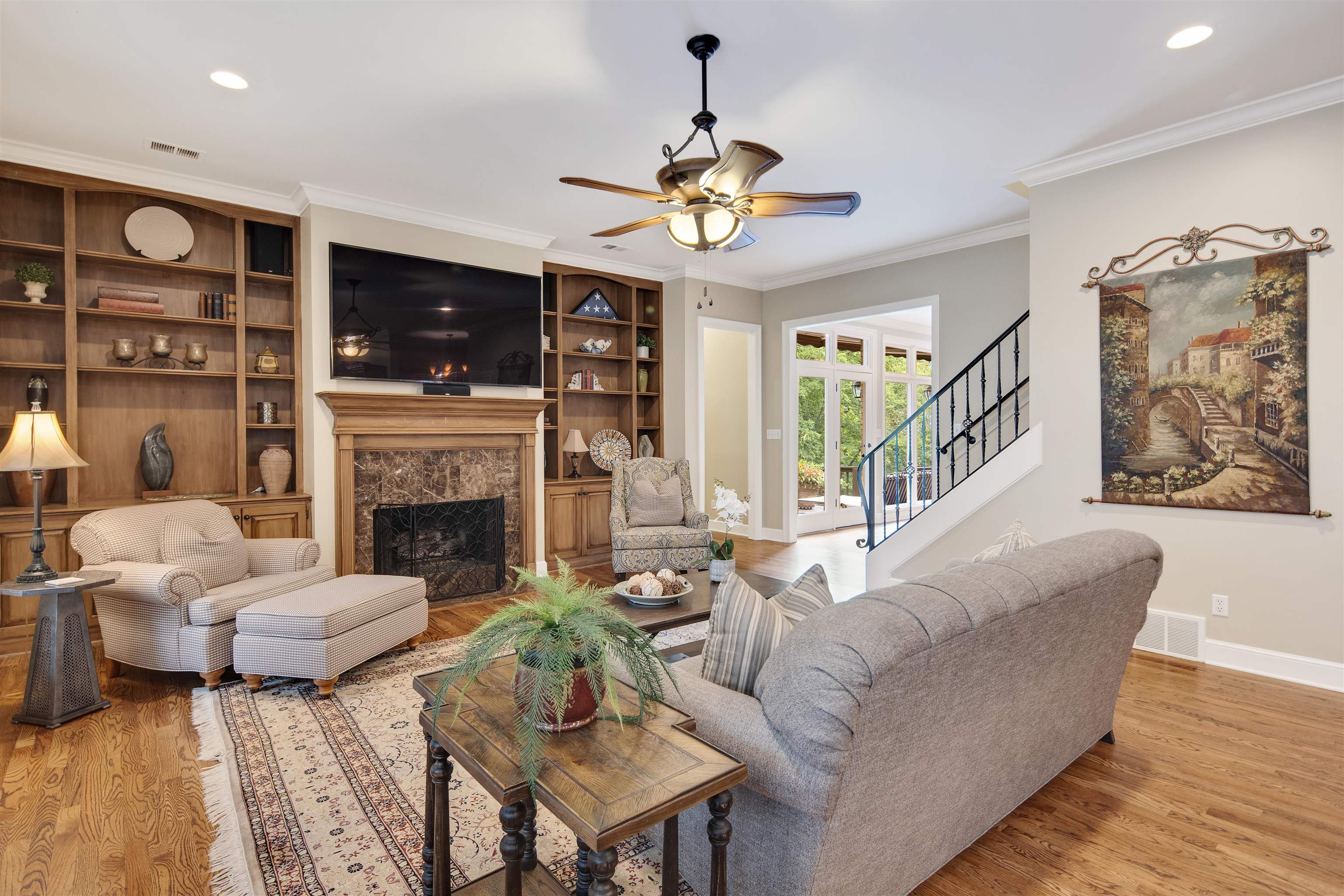 2397 LENNOX DR