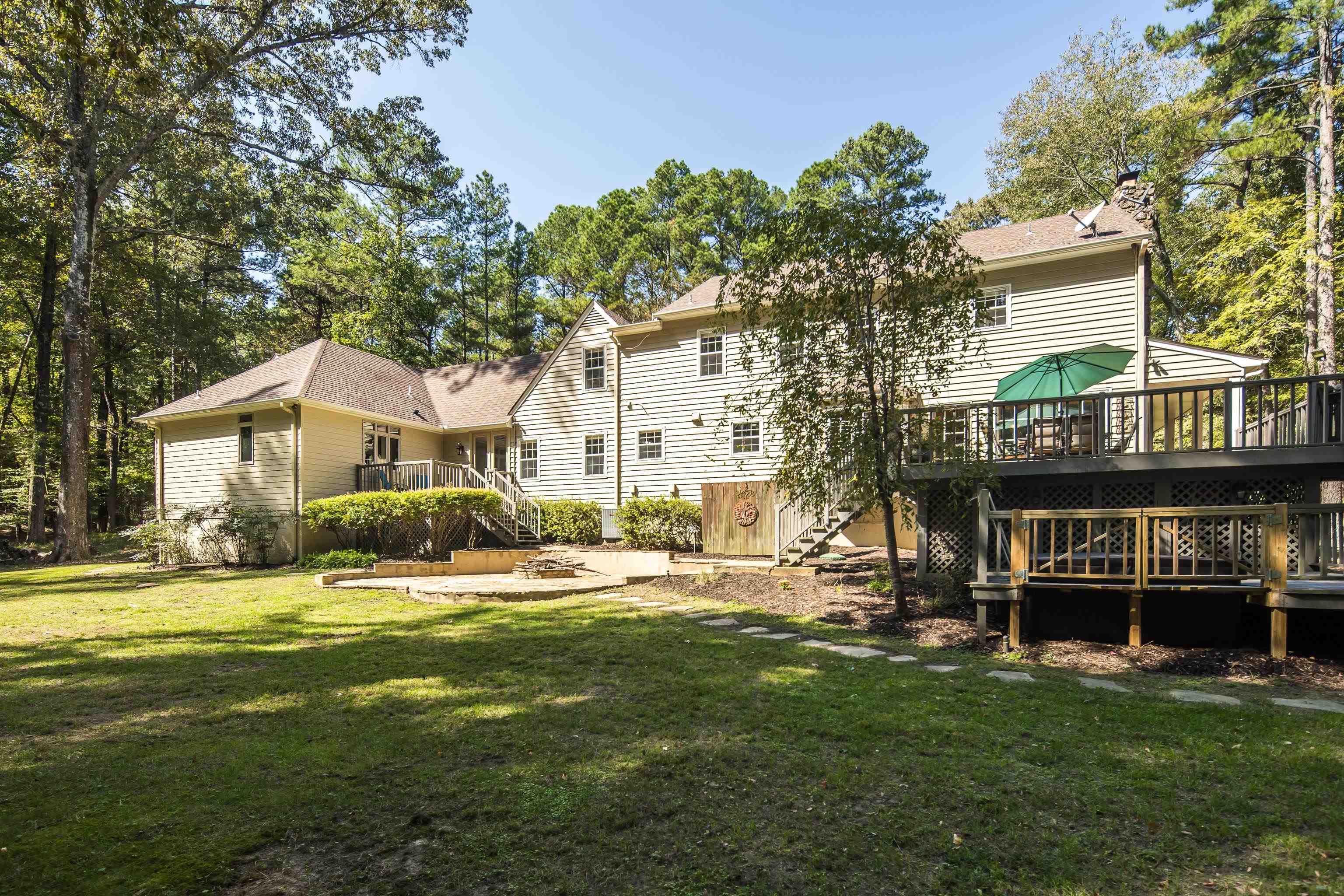 10935 MONTEREY RD