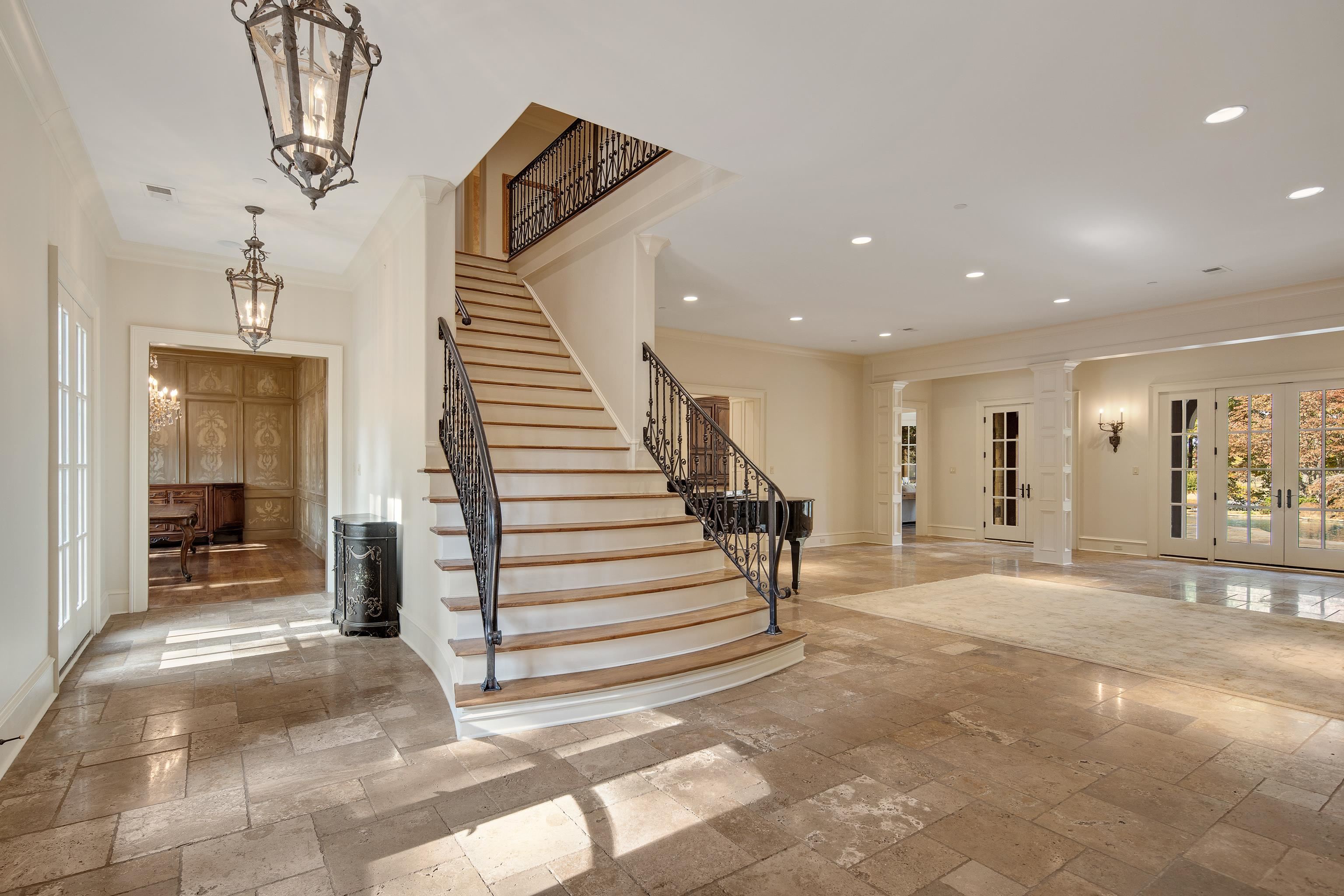 214 MOUNTAIN BROOK CV