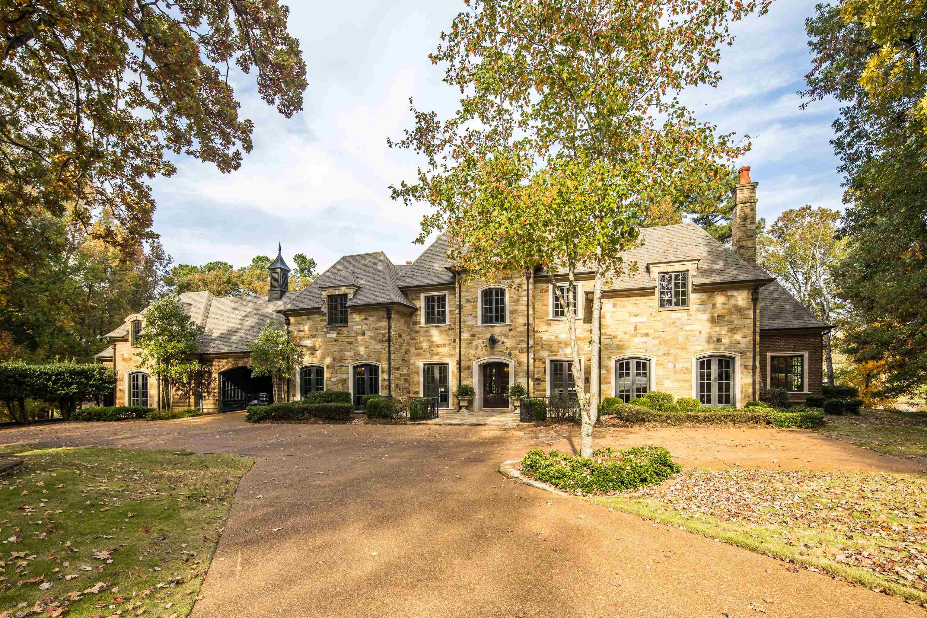 214 MOUNTAIN BROOK CV
