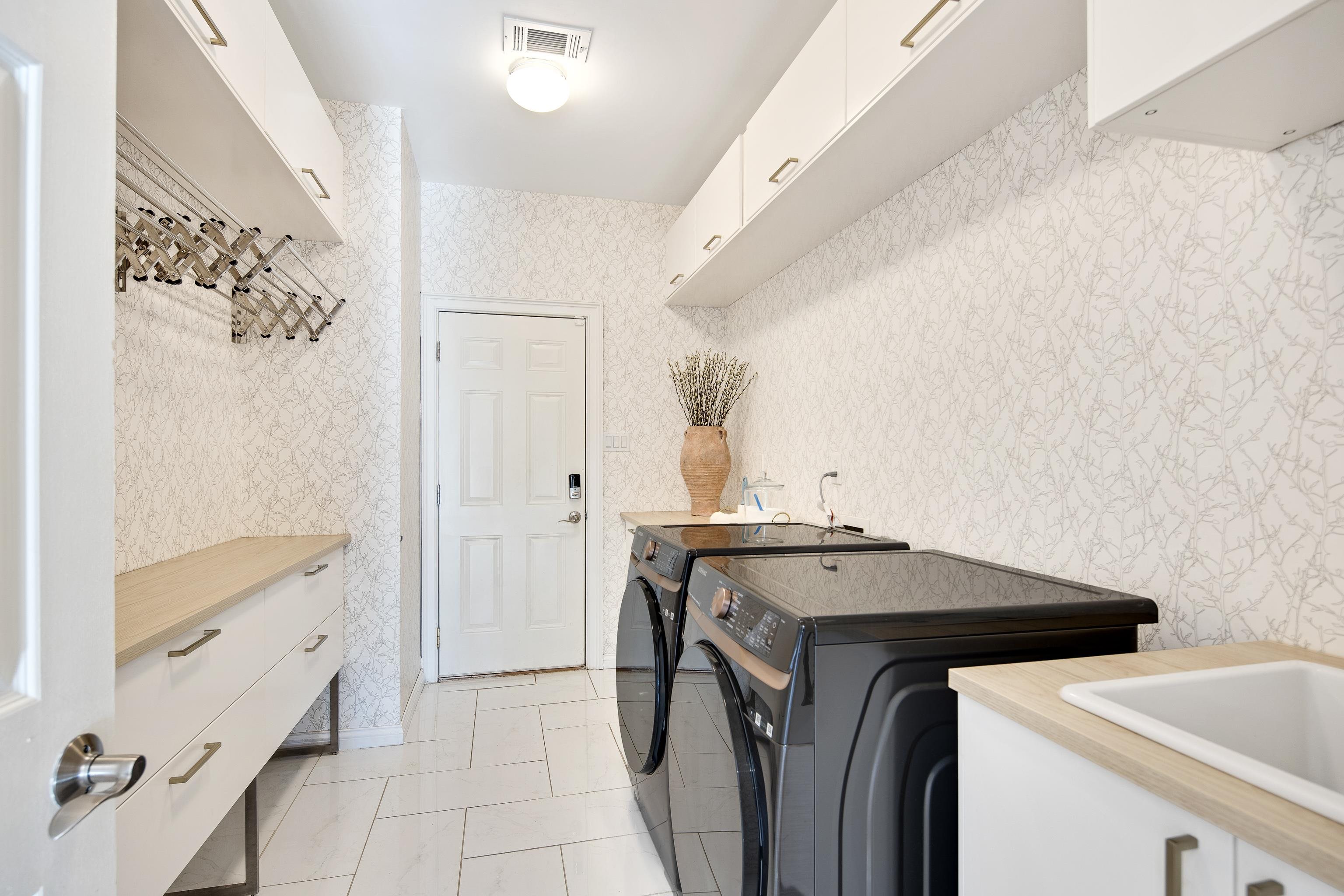 8650 HEATHERLY CV