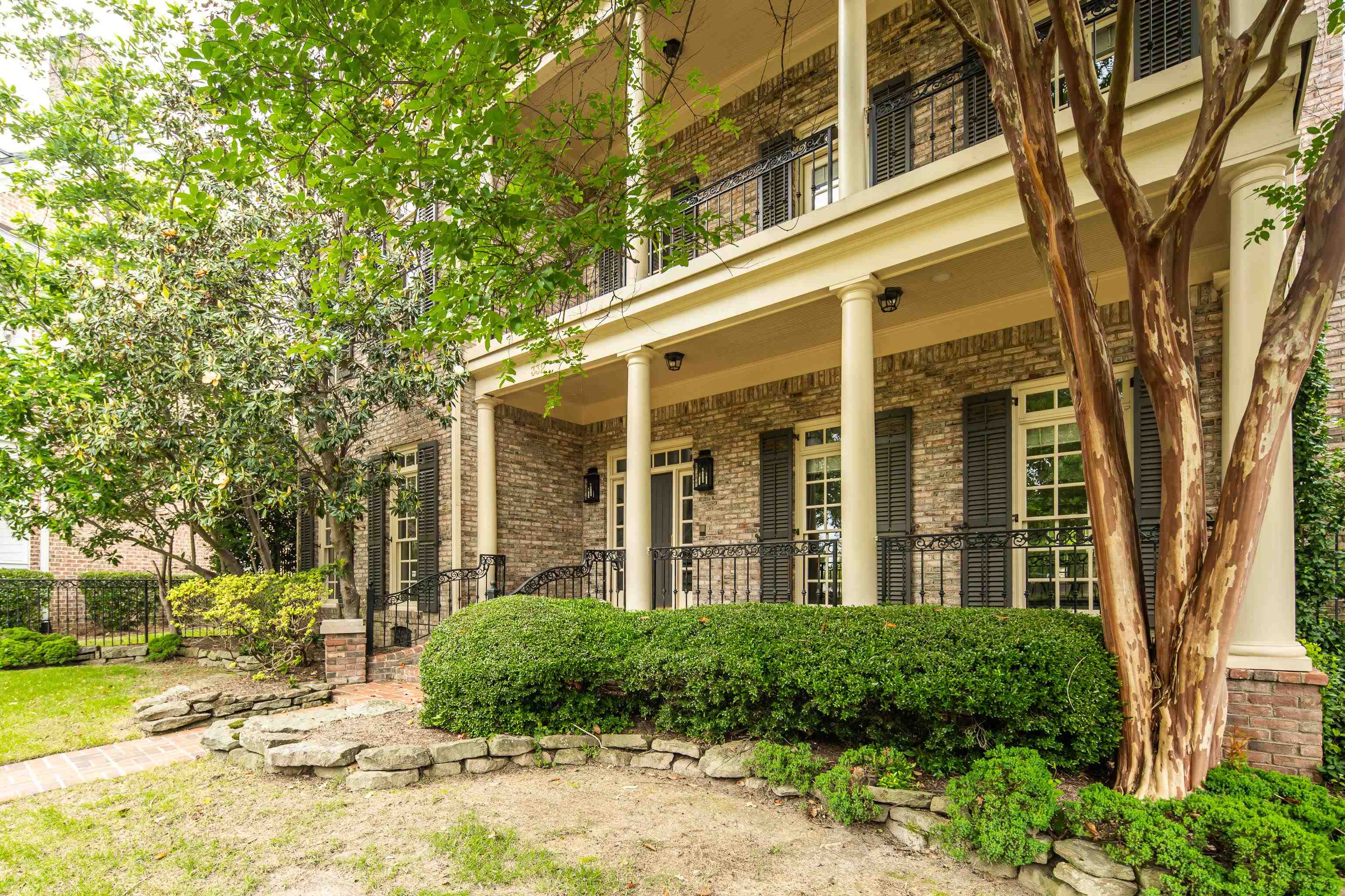 332 MCGINNIS CIR