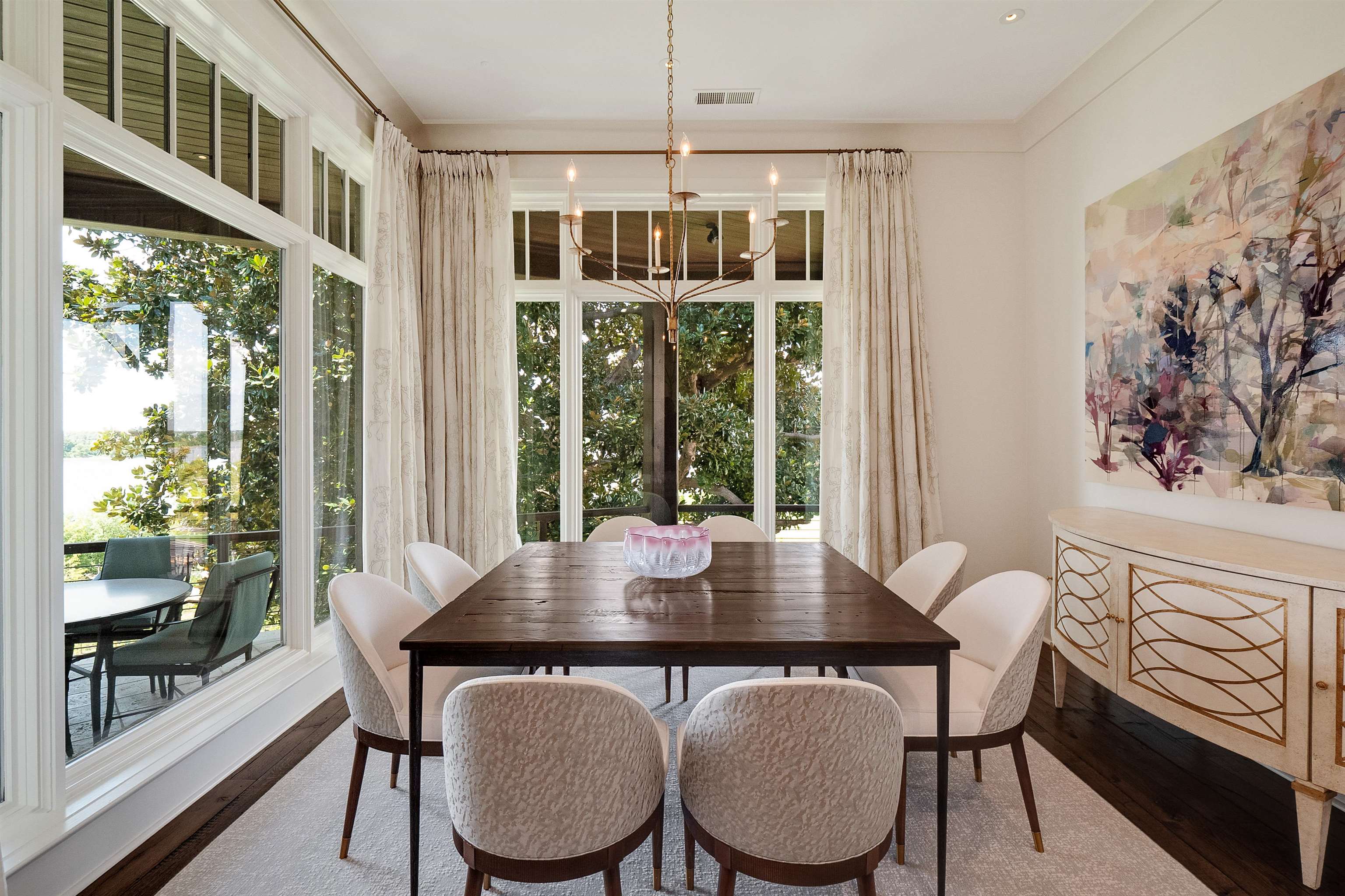 551 MAGNOLIA MOUND DR