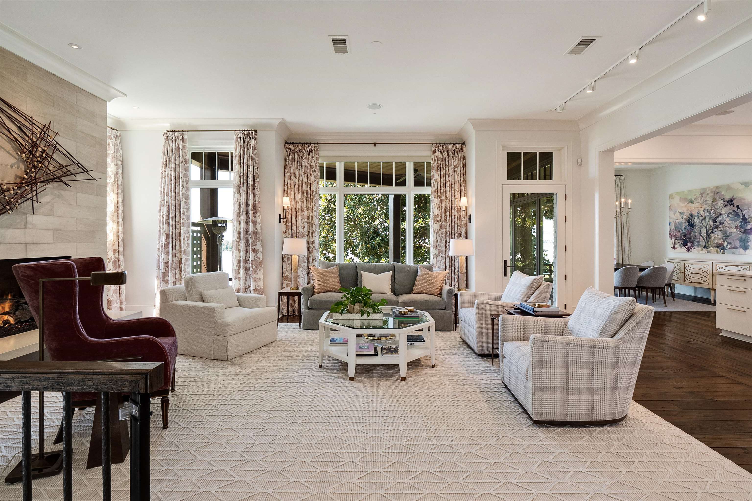 551 MAGNOLIA MOUND DR