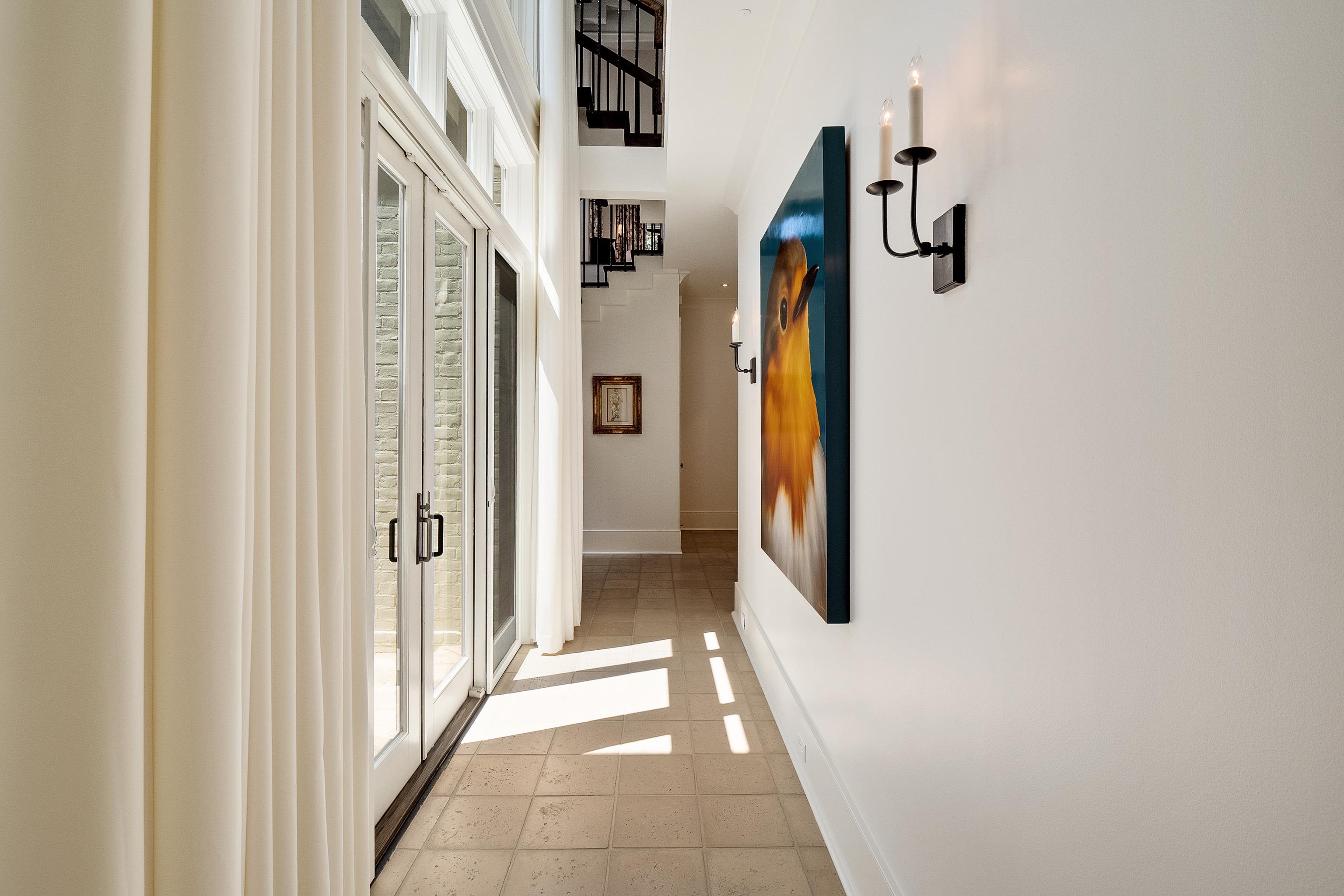 551 MAGNOLIA MOUND DR