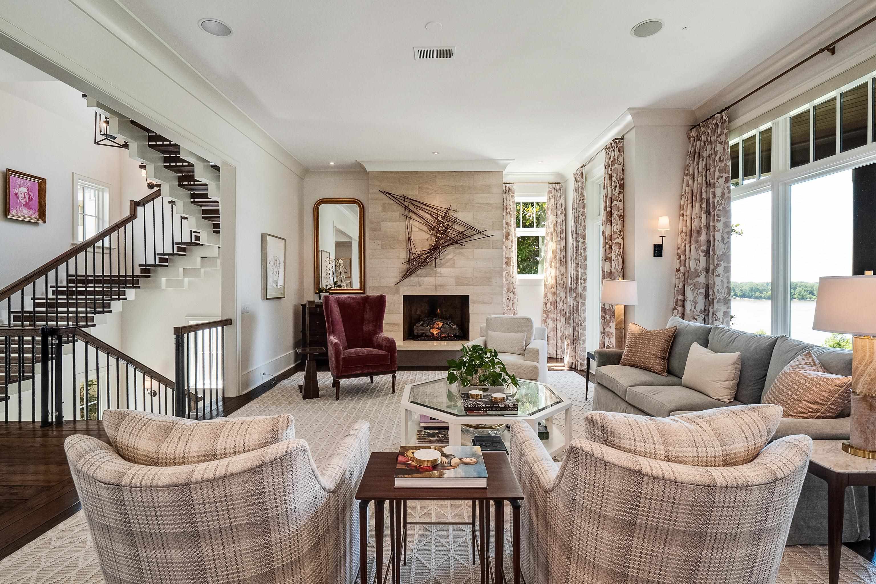 551 MAGNOLIA MOUND DR