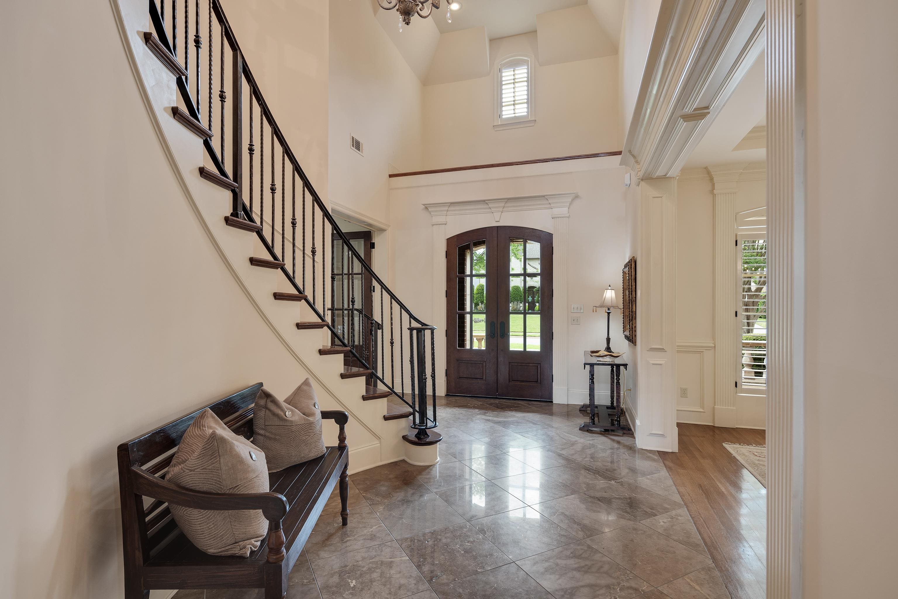 3094 DEVONSHIRE WAY