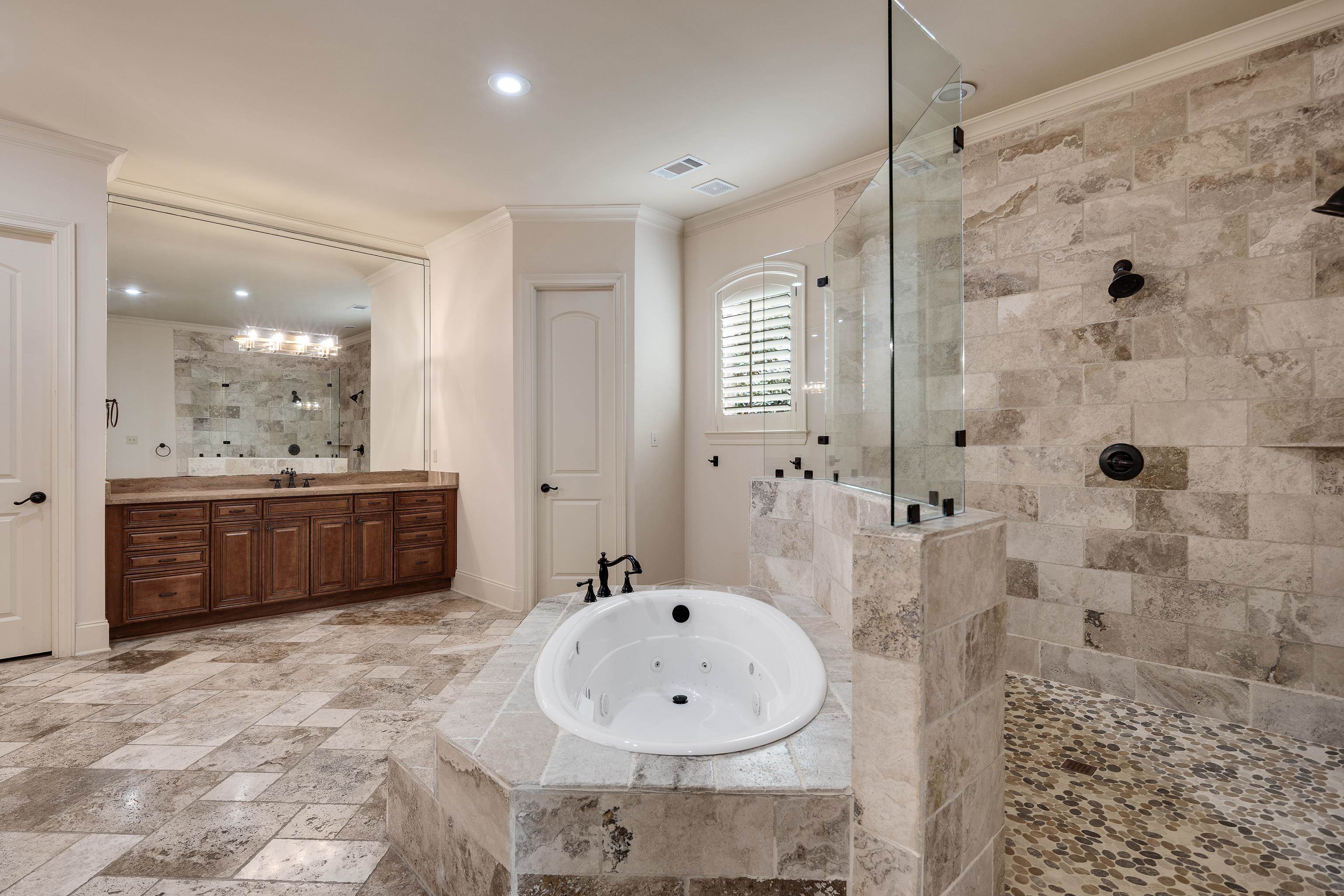 3094 DEVONSHIRE WAY