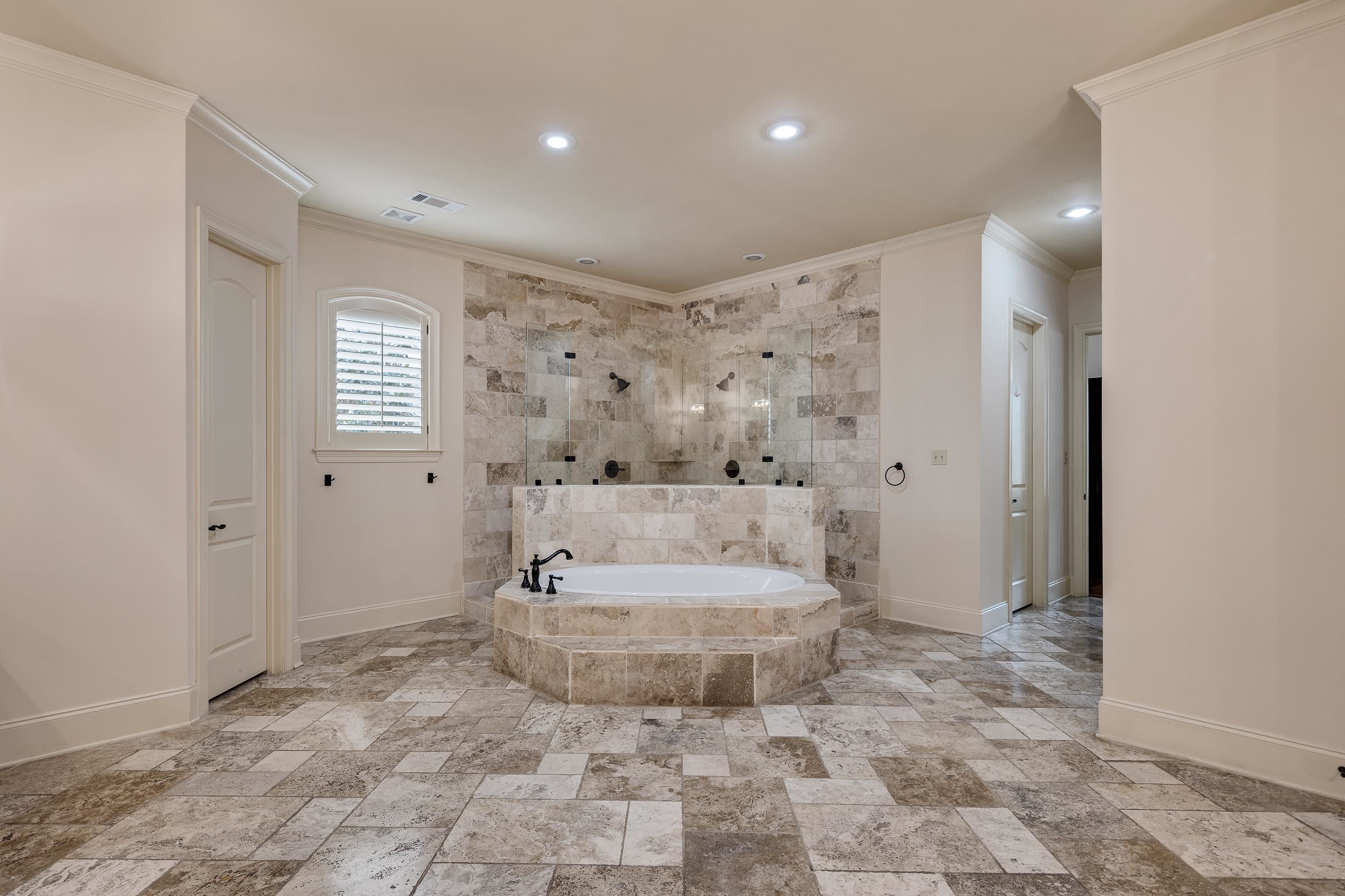 3094 DEVONSHIRE WAY