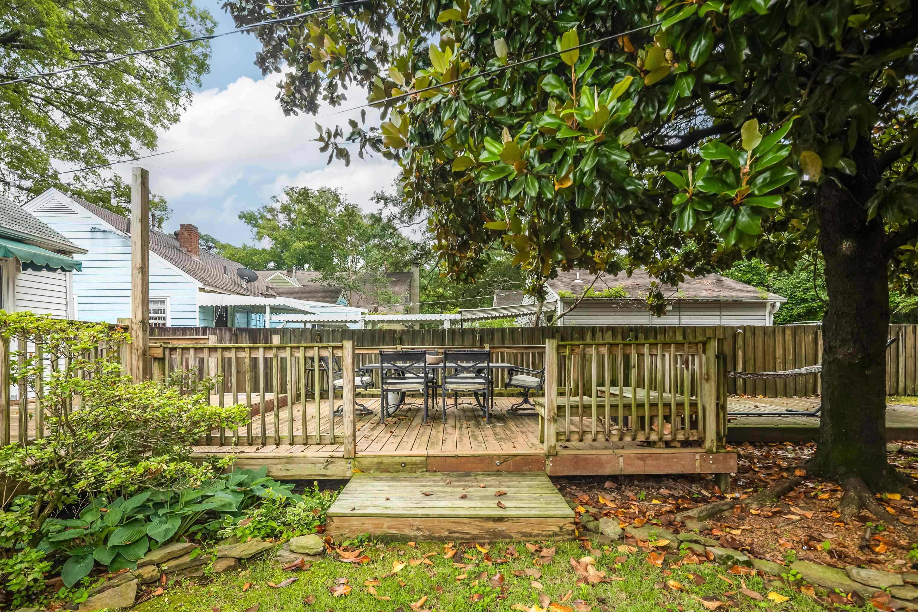 95 W LAFAYETTE CIR