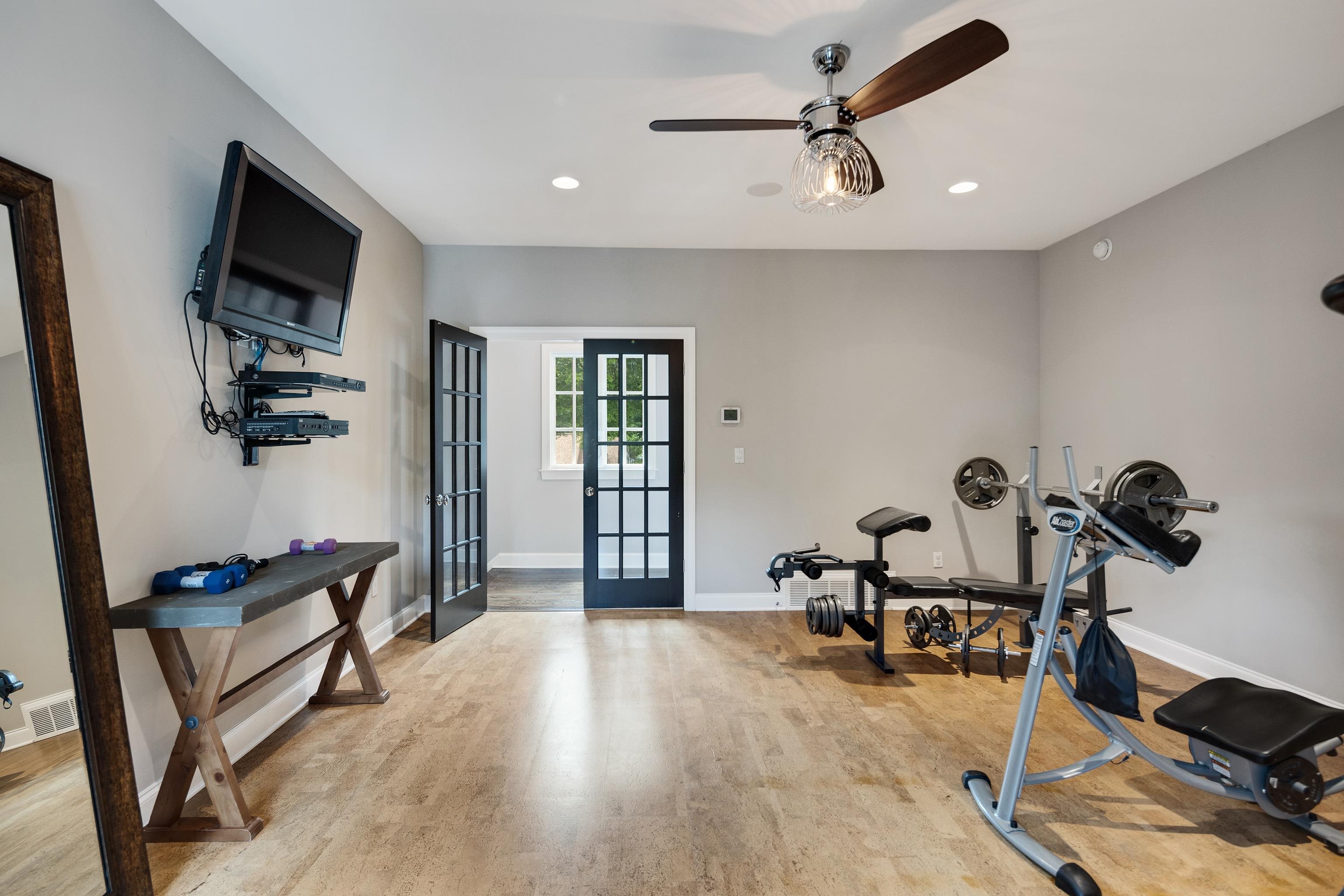 1666 CORDOVA RD