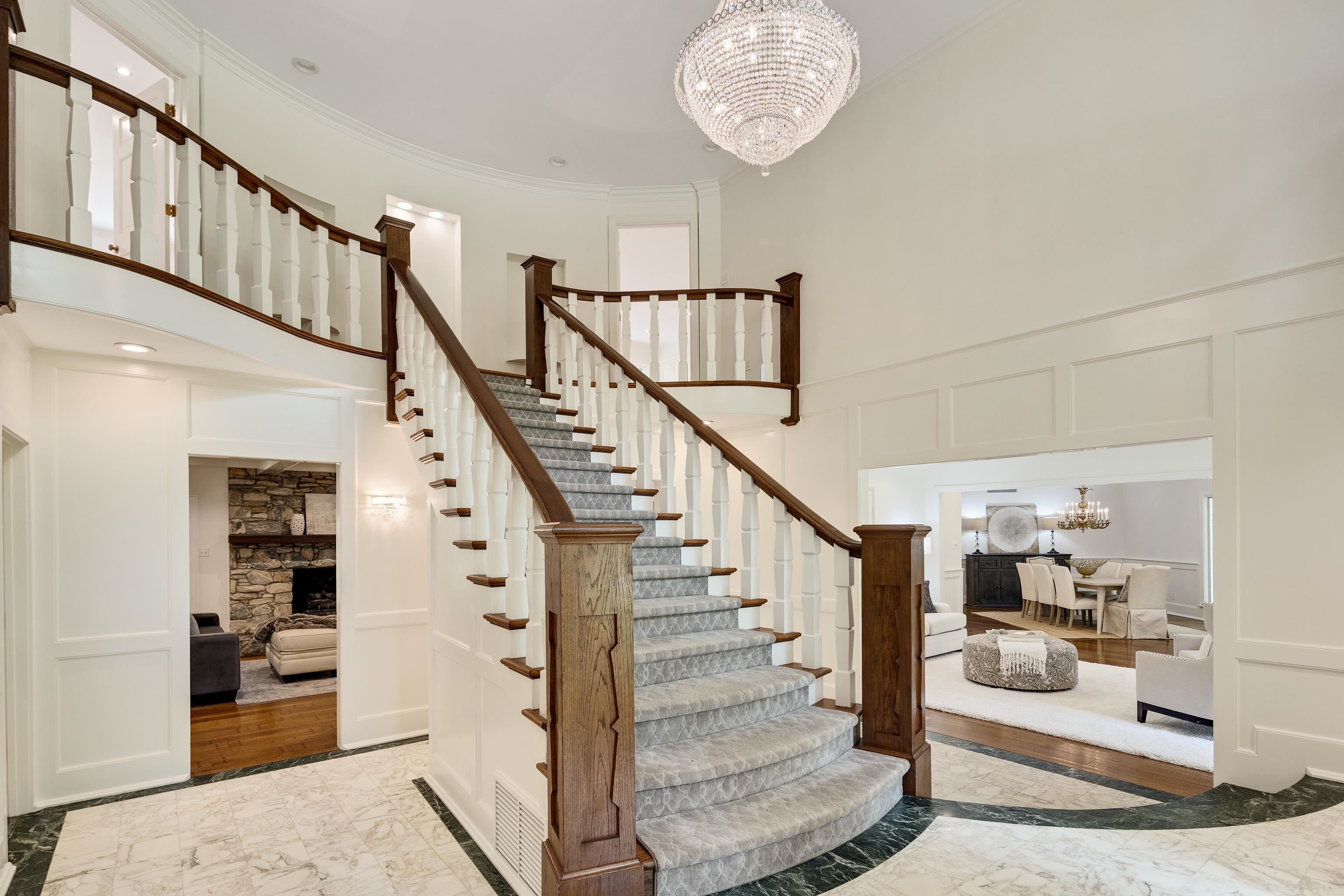 6470 CORSICA DR