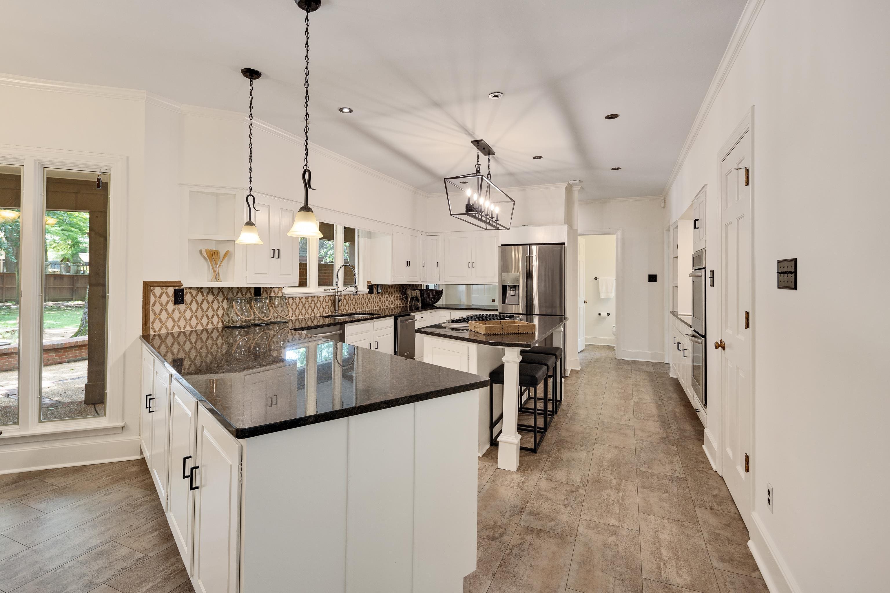 6470 CORSICA DR