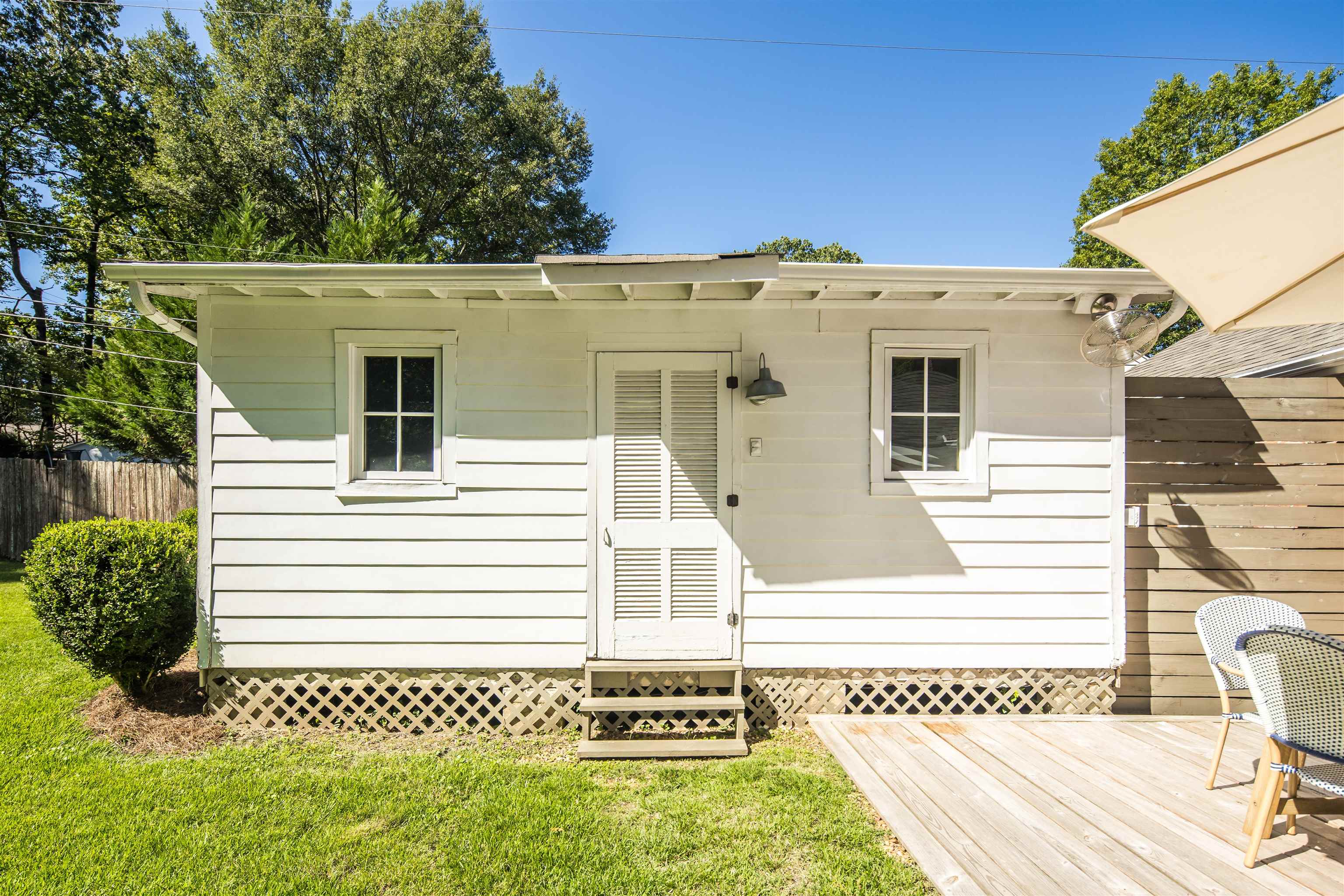 7519 PARKER CIR