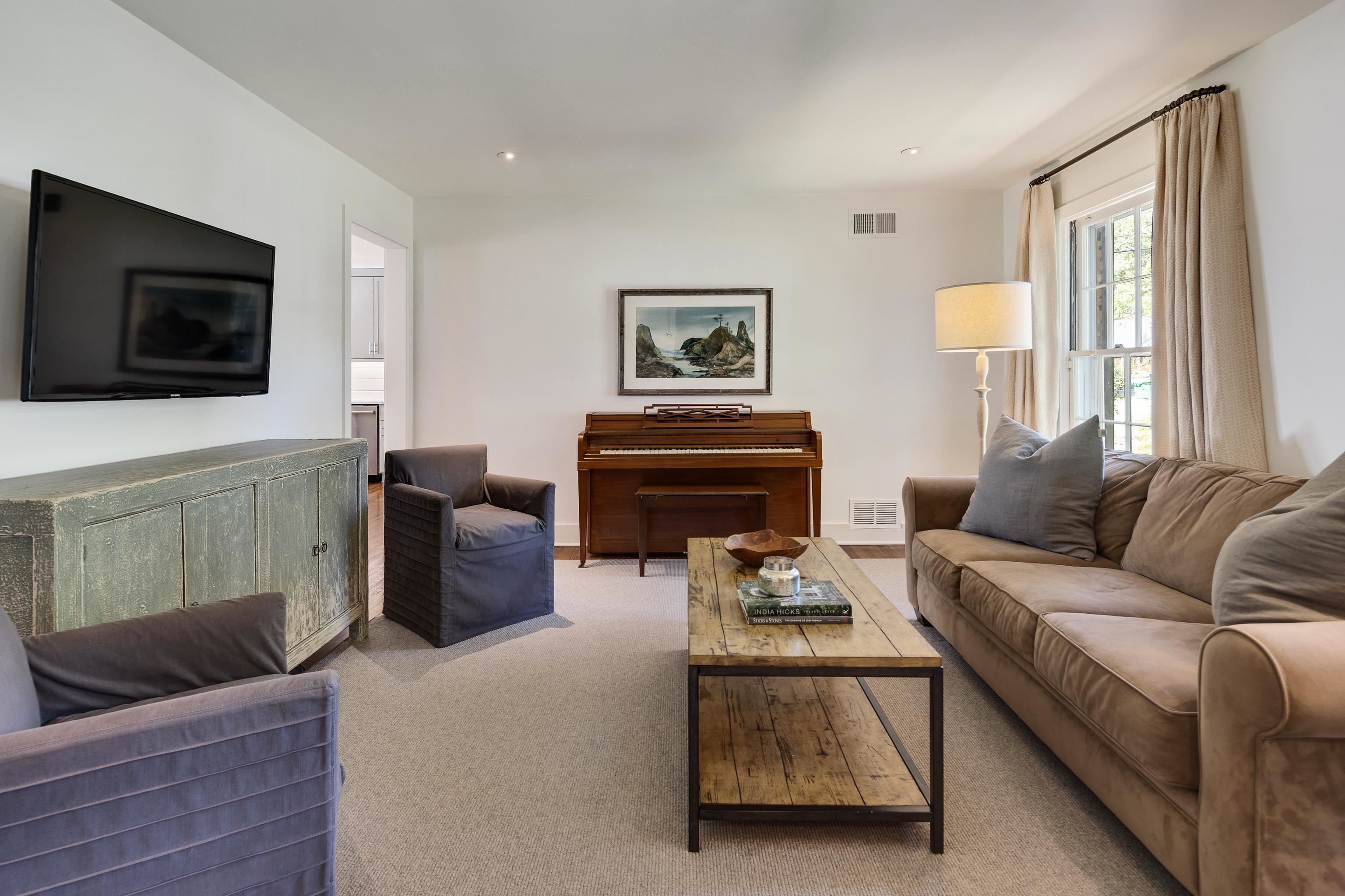7519 PARKER CIR