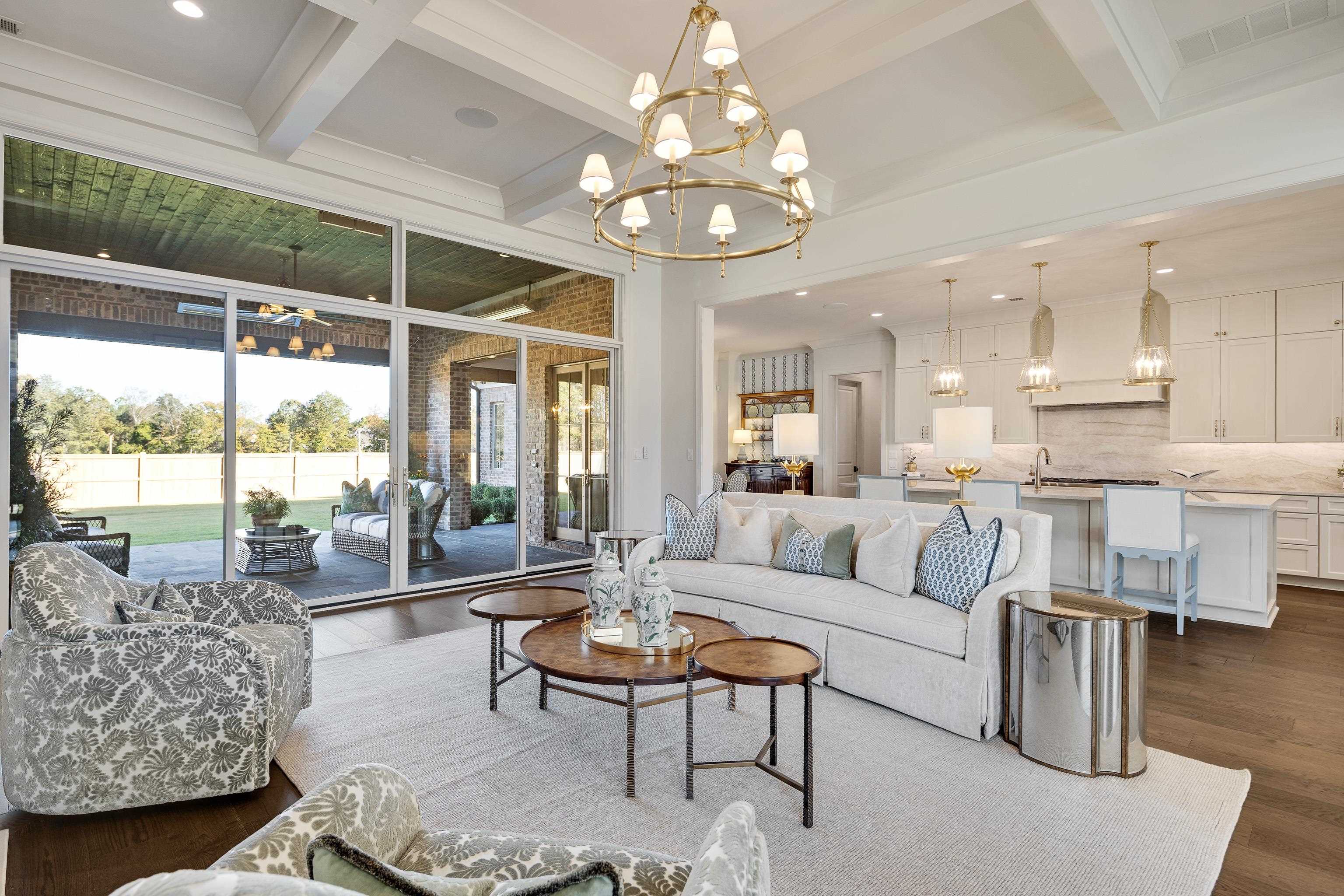 3290 HIDDEN CREEK LOOP W