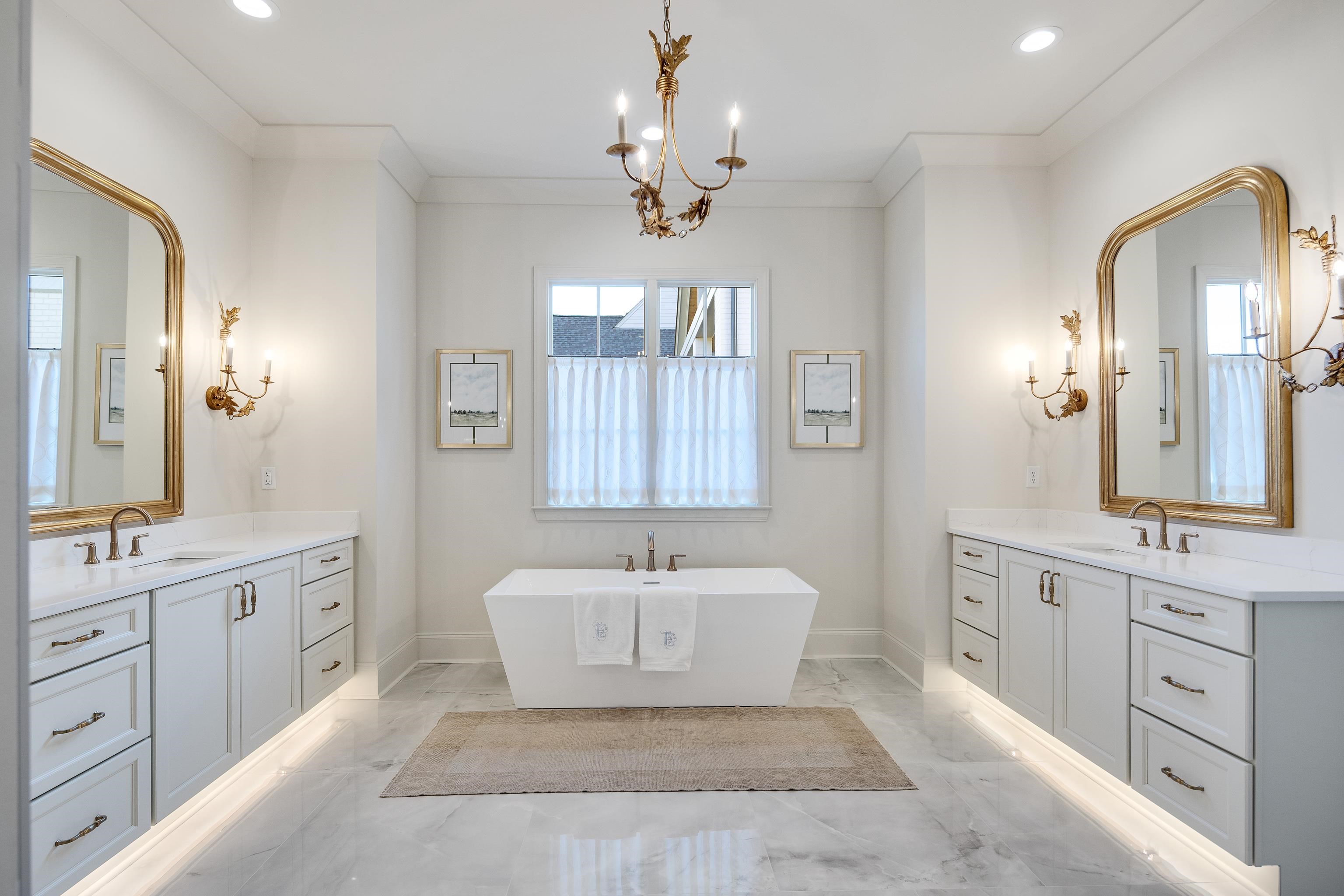 3290 HIDDEN CREEK LOOP W