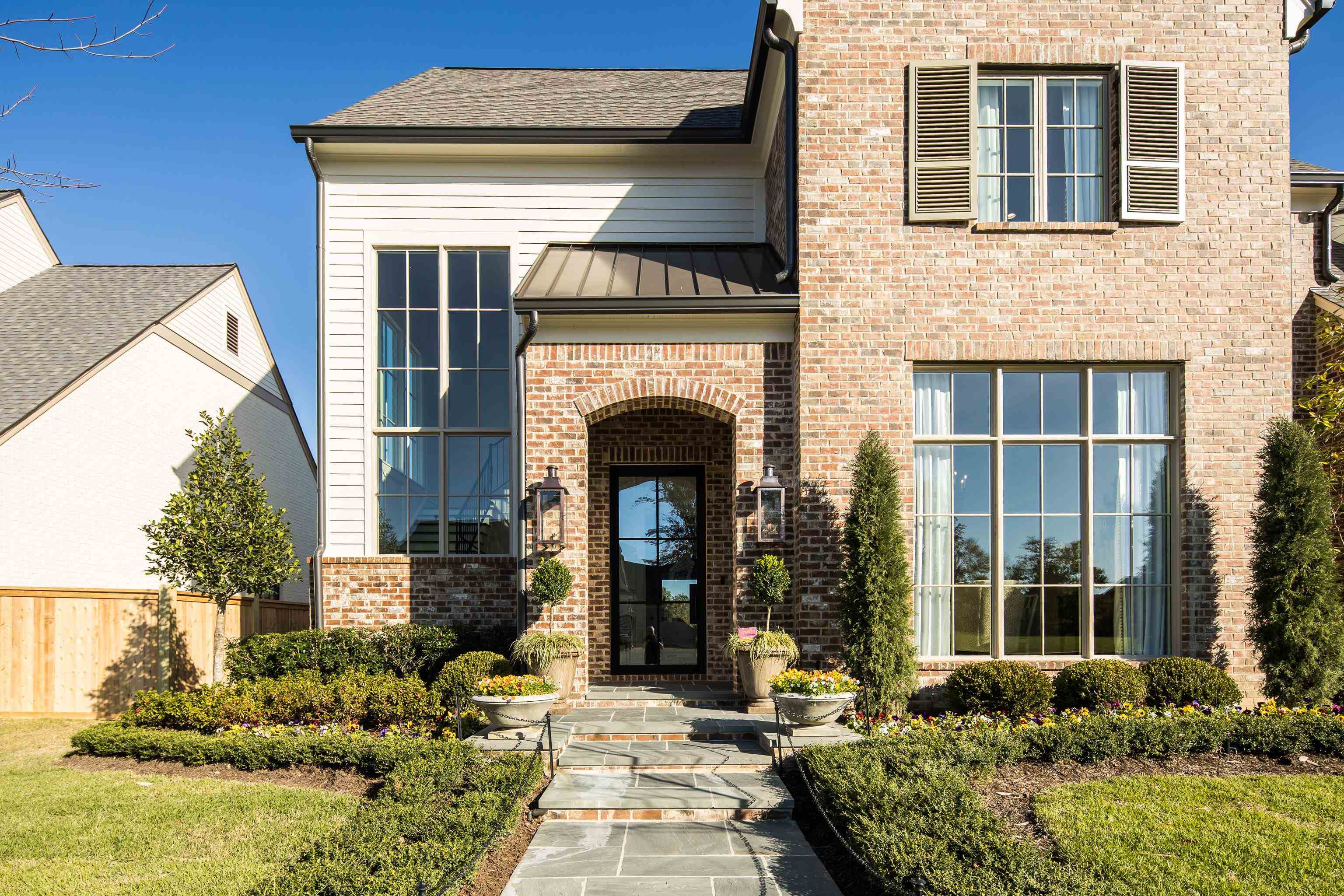 3290 HIDDEN CREEK LOOP W