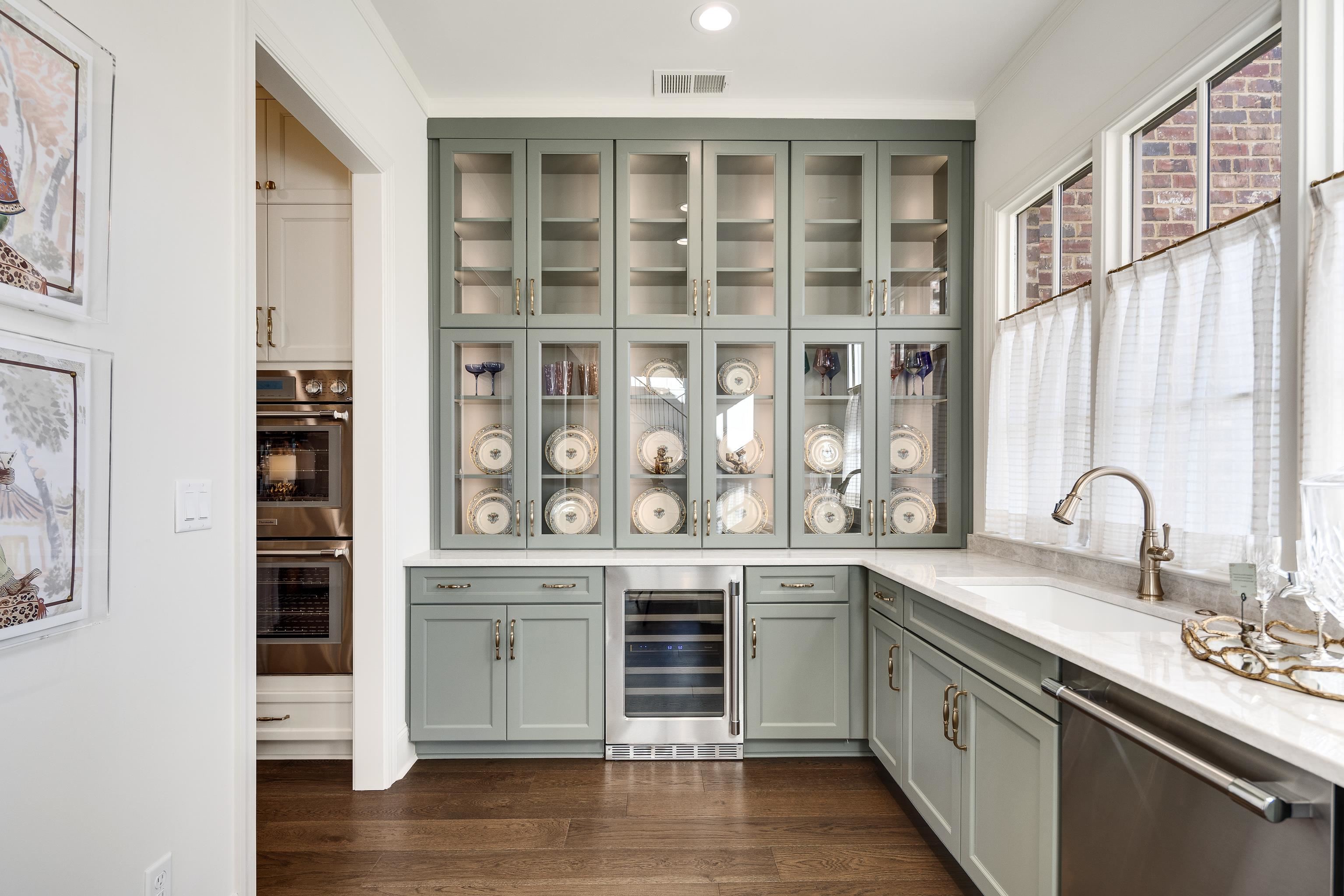 3290 HIDDEN CREEK LOOP W