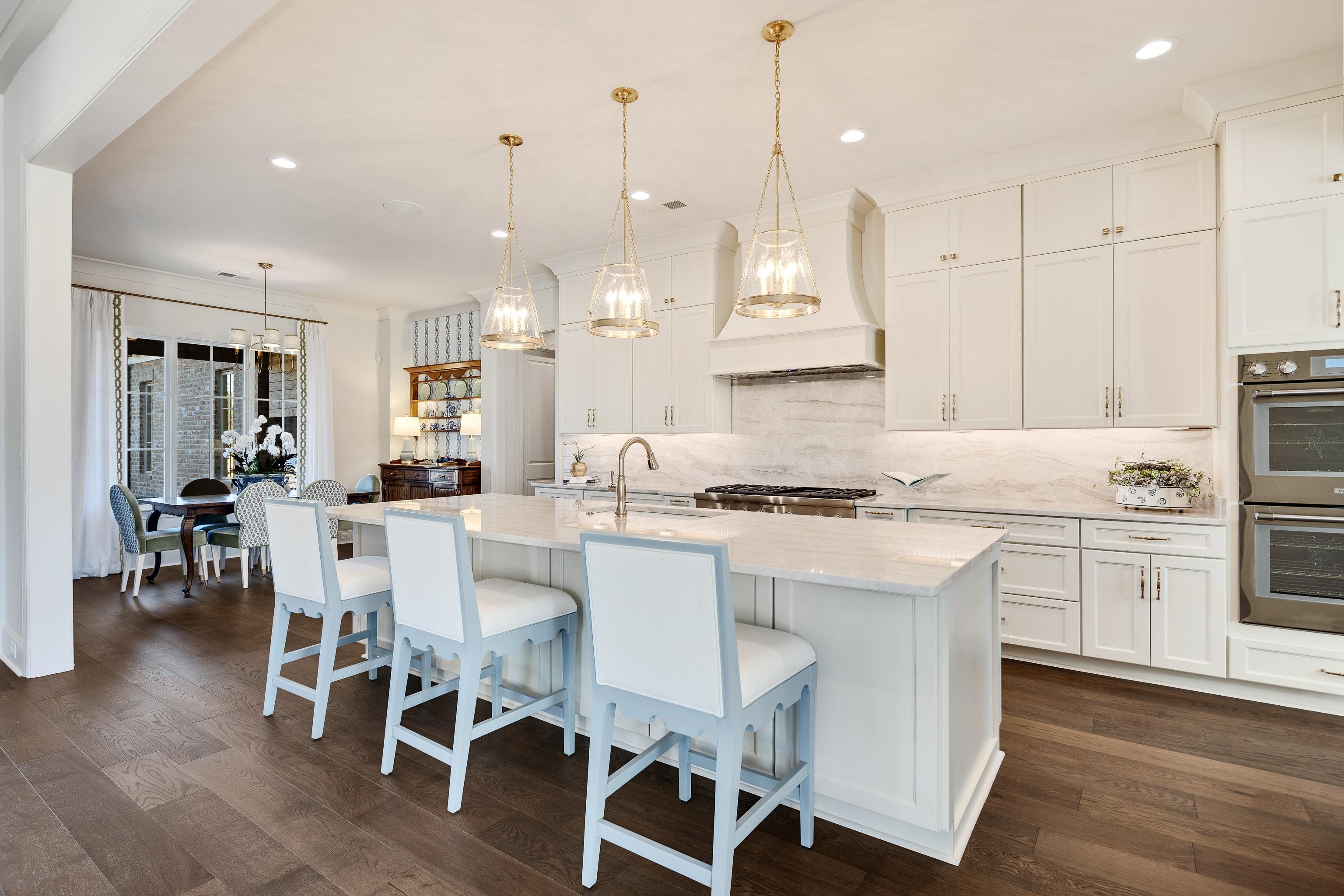 3290 HIDDEN CREEK LOOP W