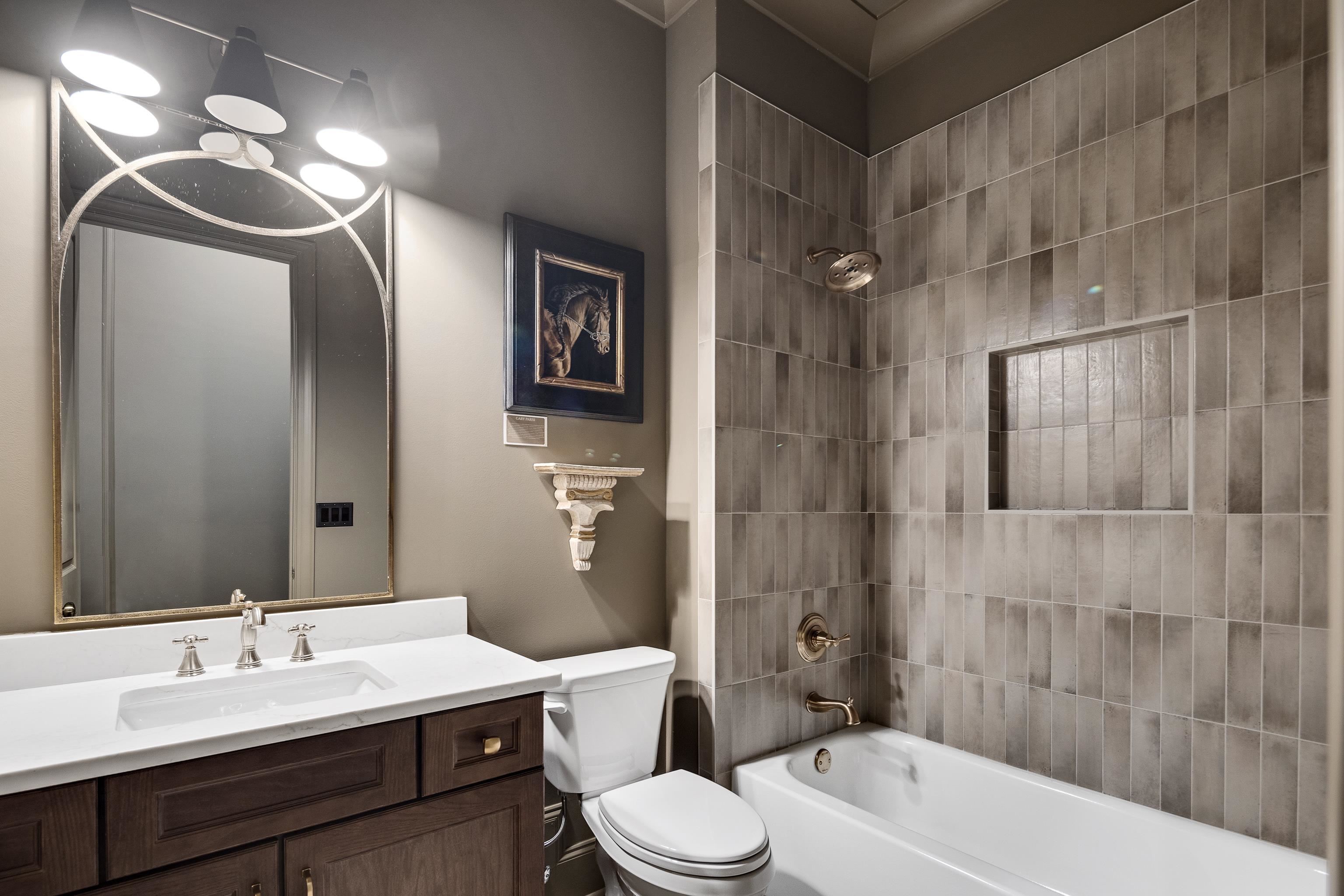 3290 HIDDEN CREEK LOOP W
