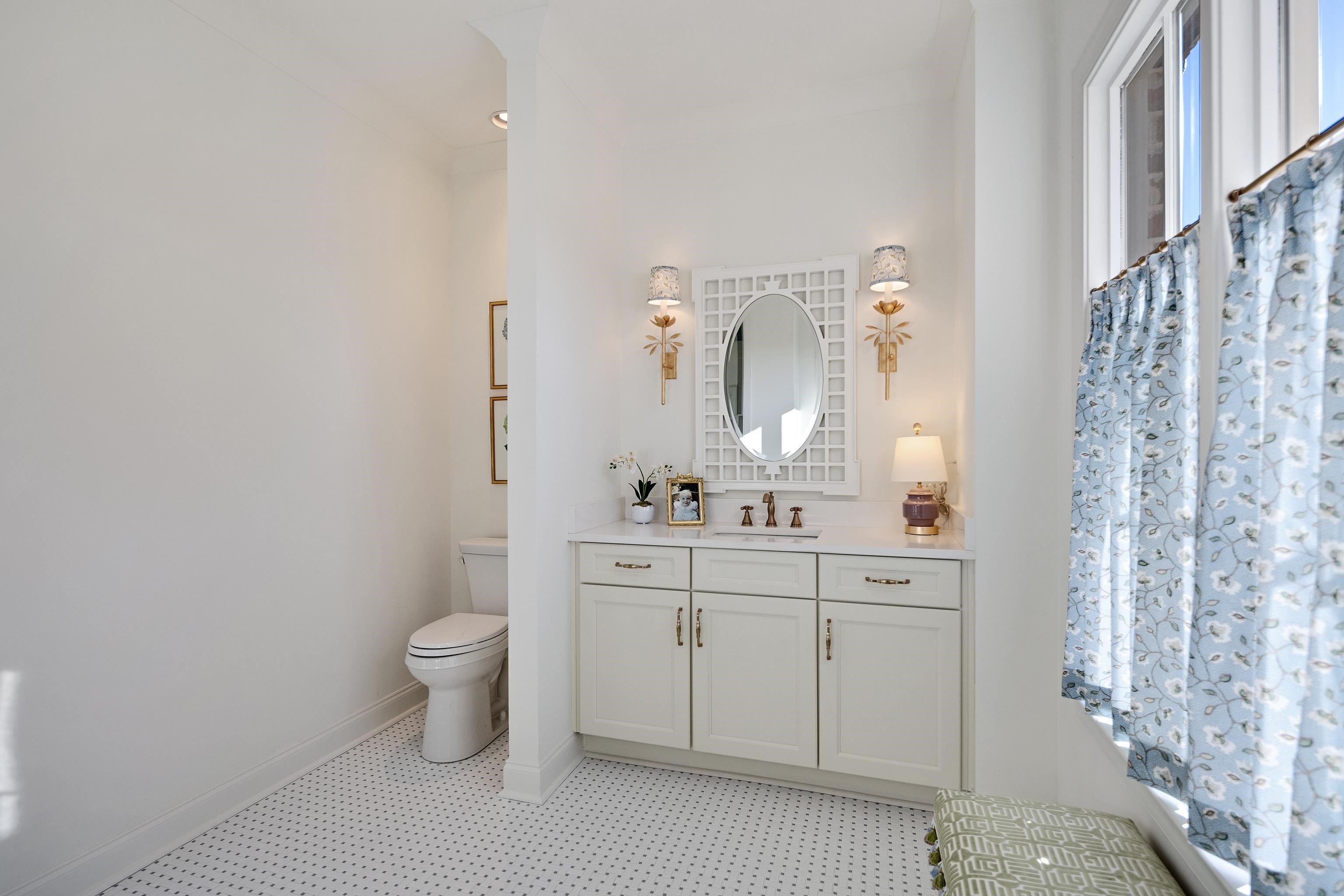 3290 HIDDEN CREEK LOOP W