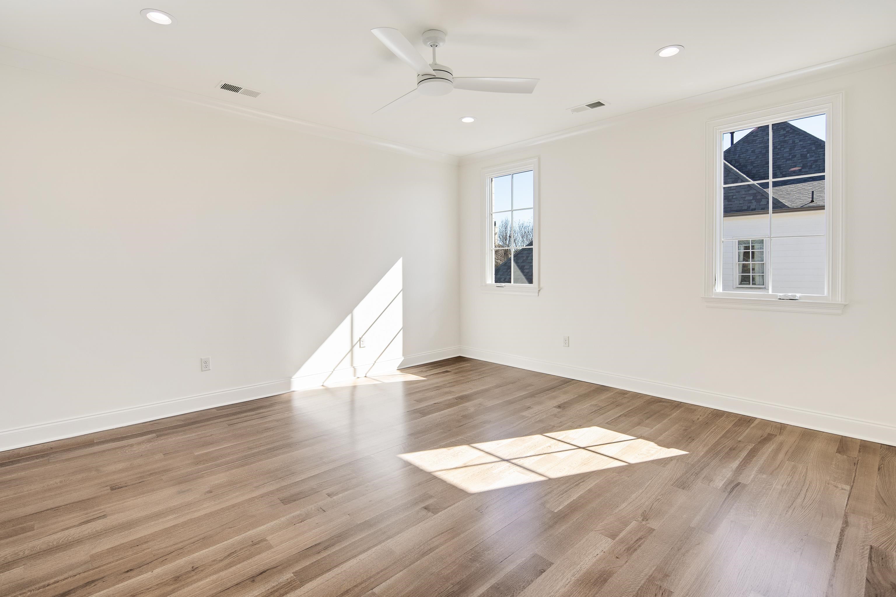 3116 CHAPEL WOODS CV