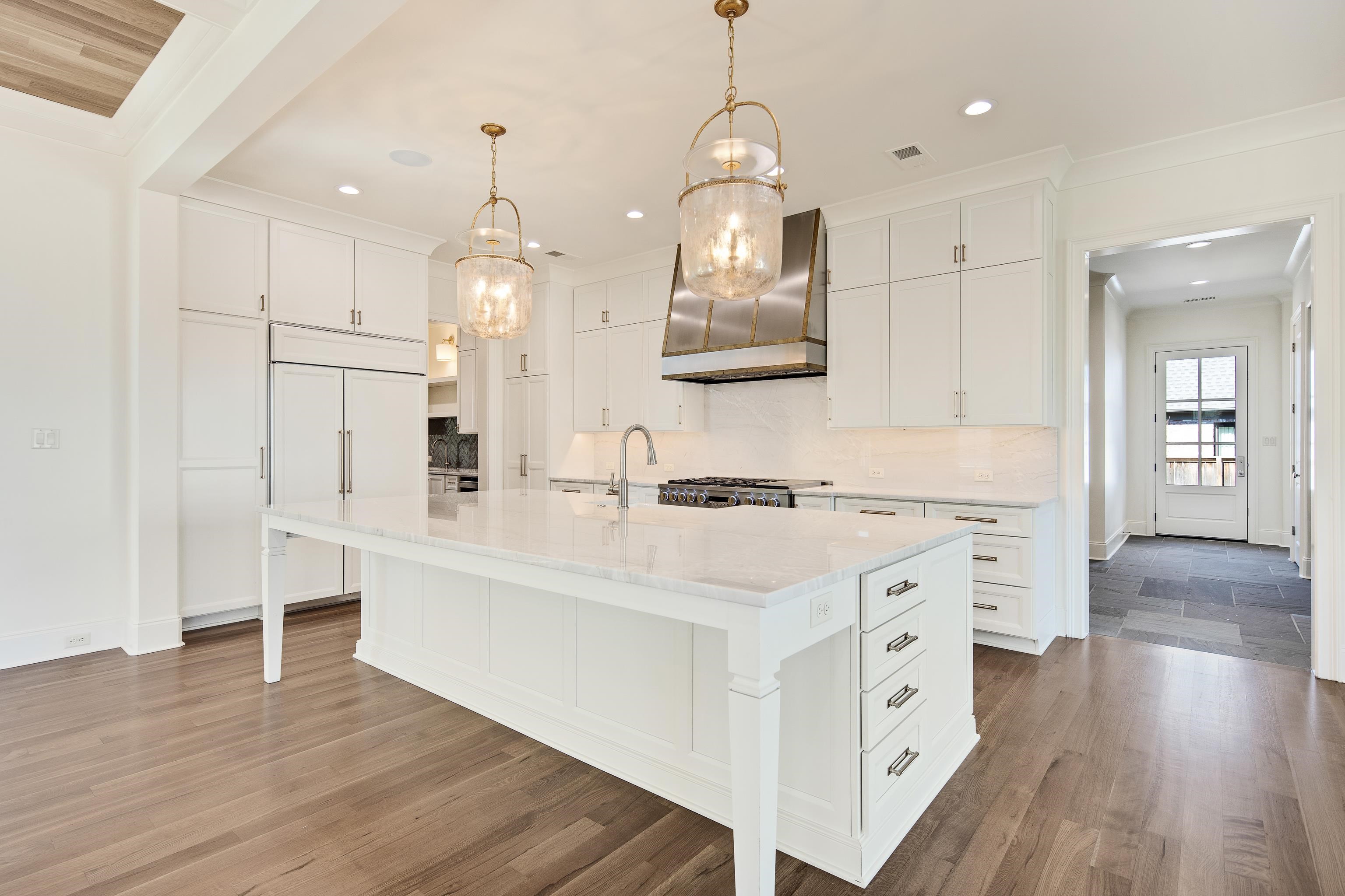 3116 CHAPEL WOODS CV