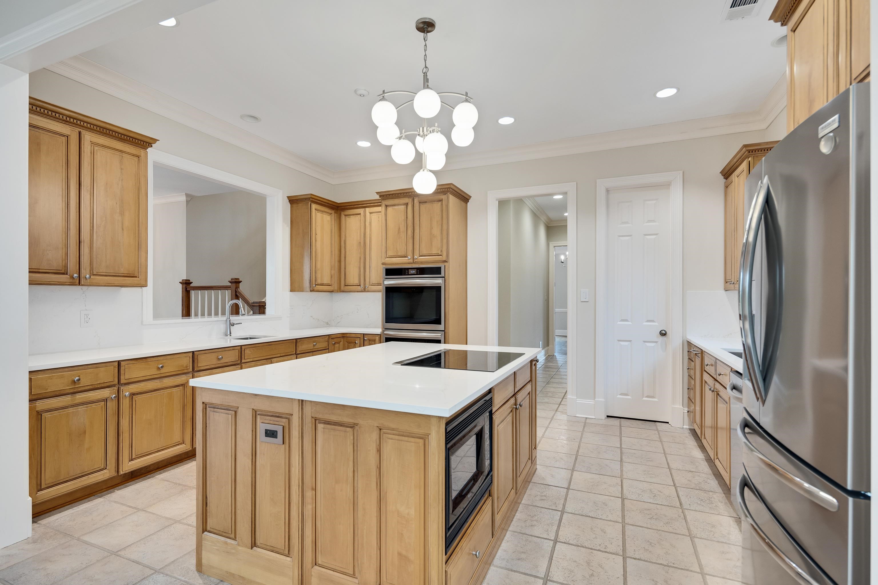 3123 OAKLEIGH MANOR CV