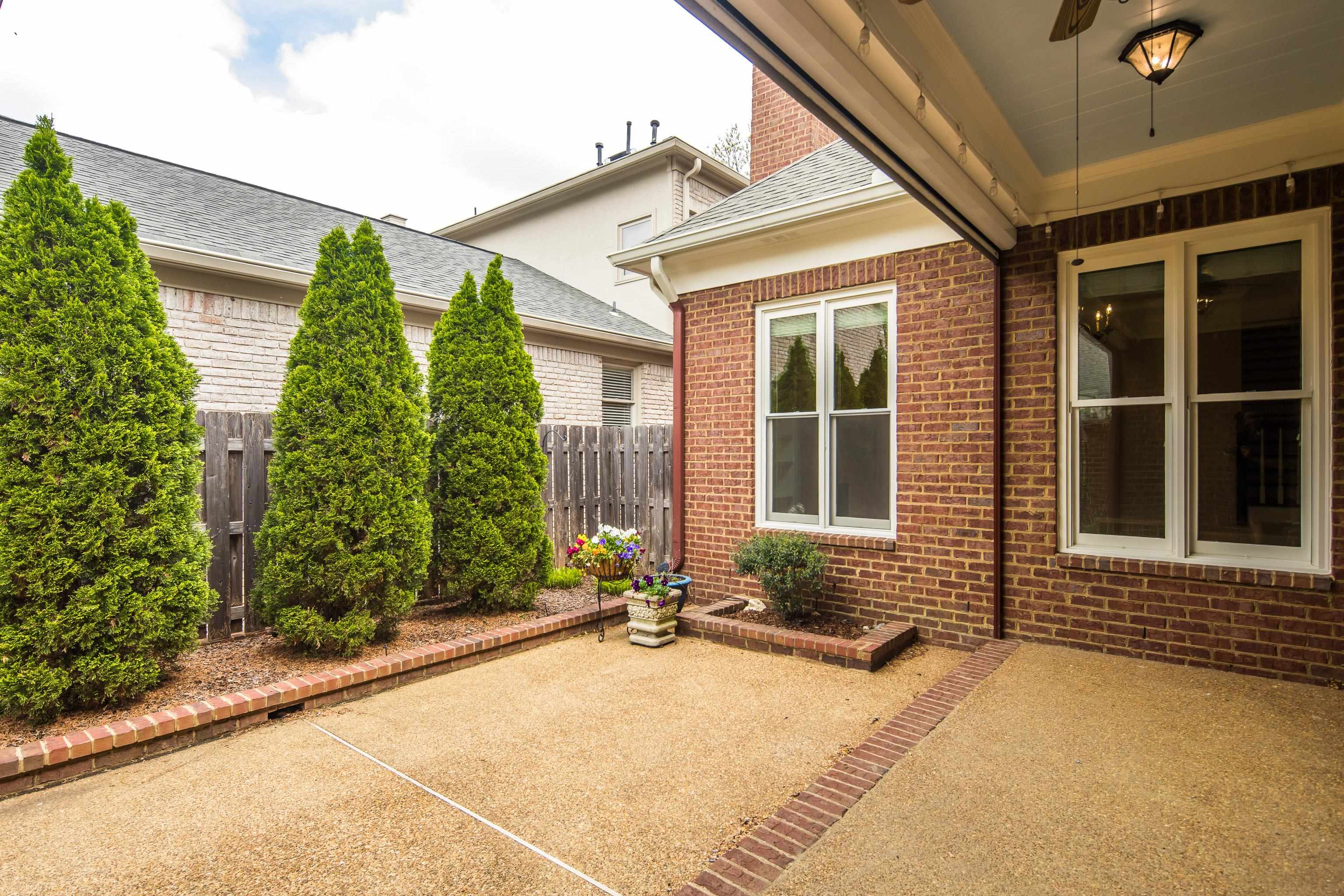 3123 OAKLEIGH MANOR CV