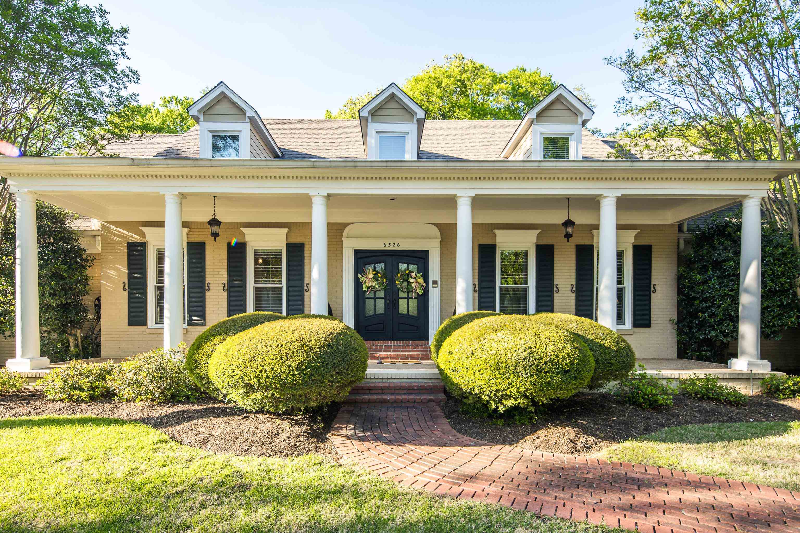 6326 E SHADY GROVE RD