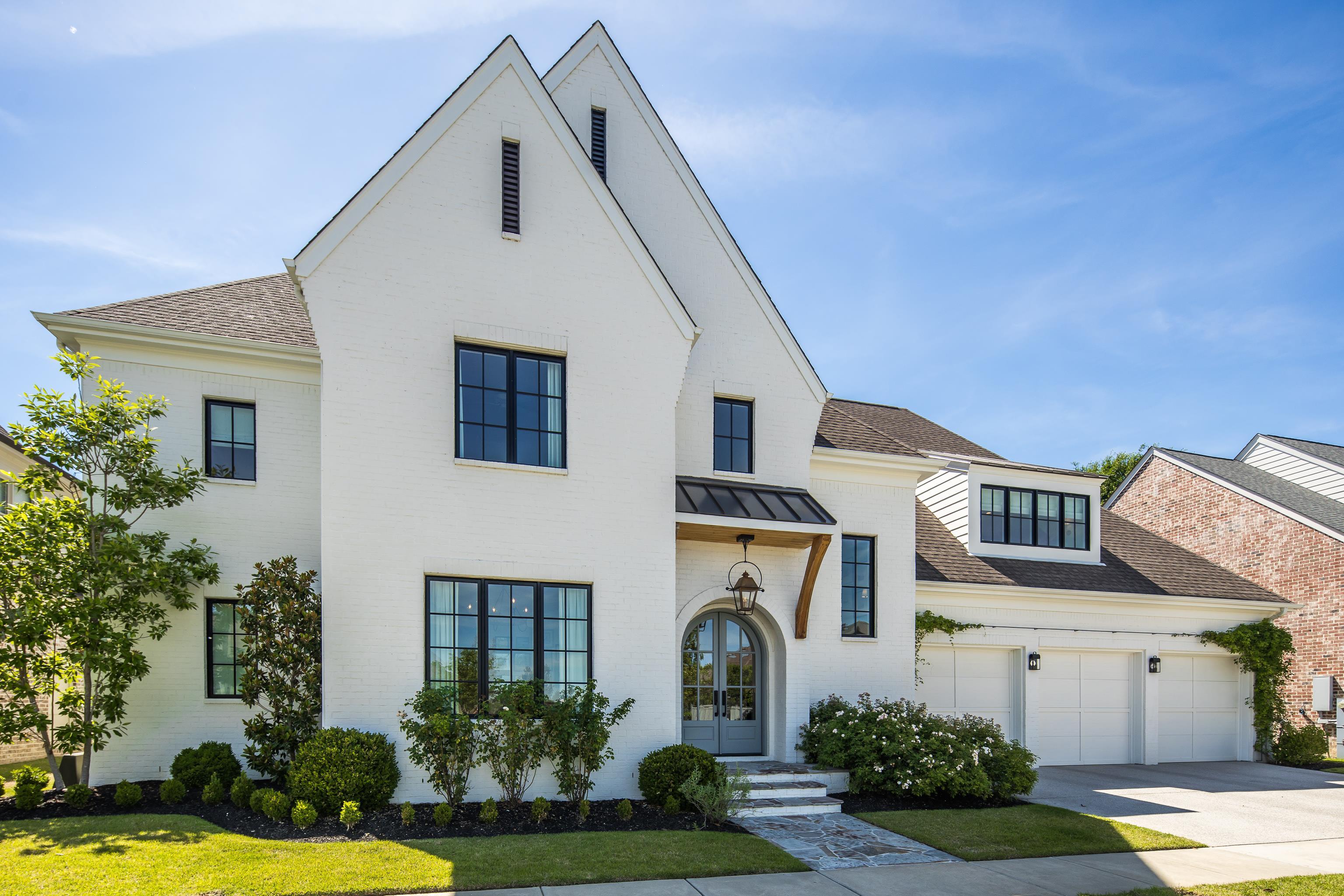 1759 BAYNARD LOOP W
