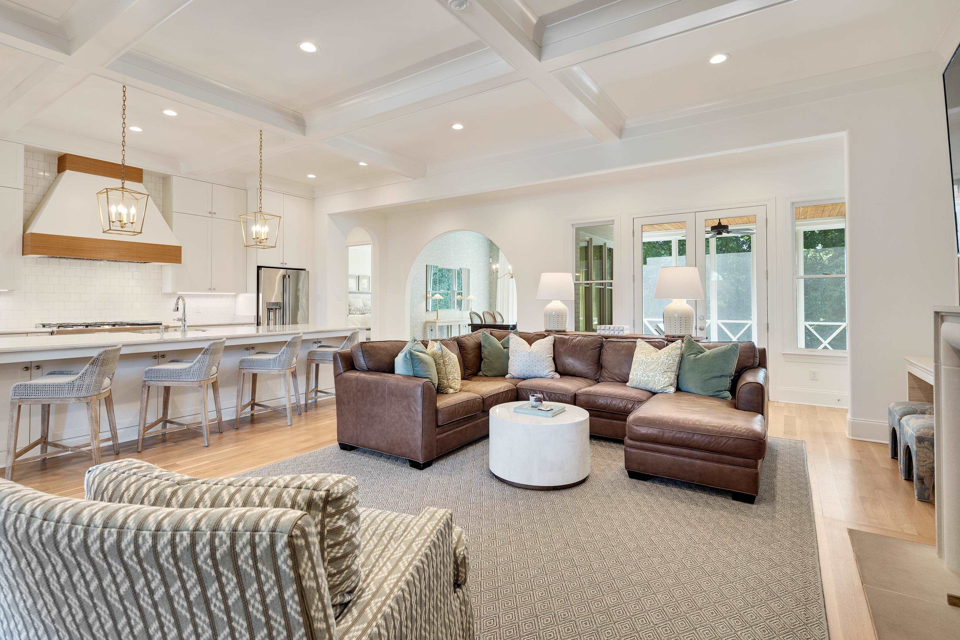 1759 BAYNARD LOOP W