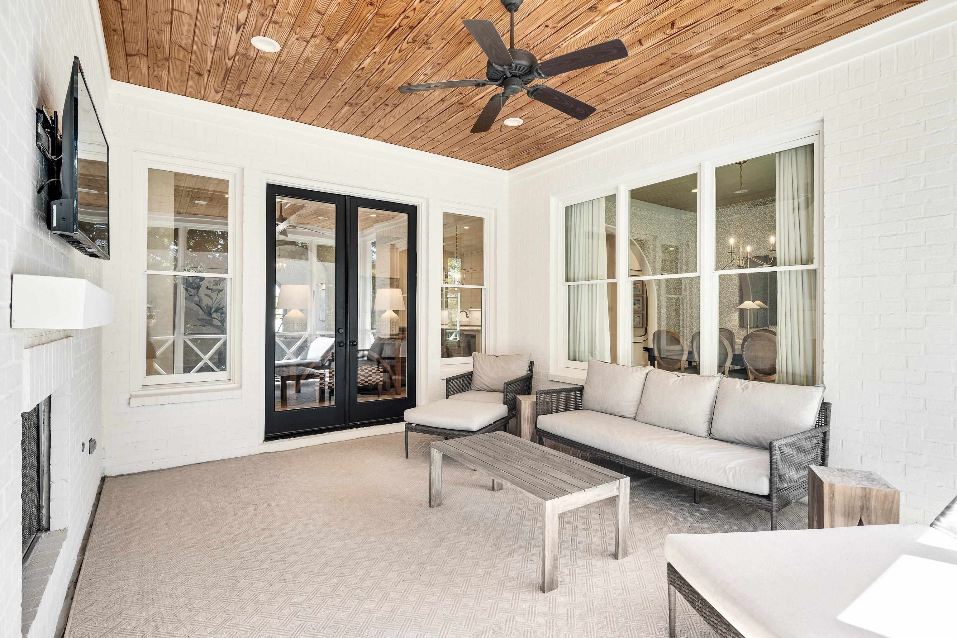 1759 BAYNARD LOOP W