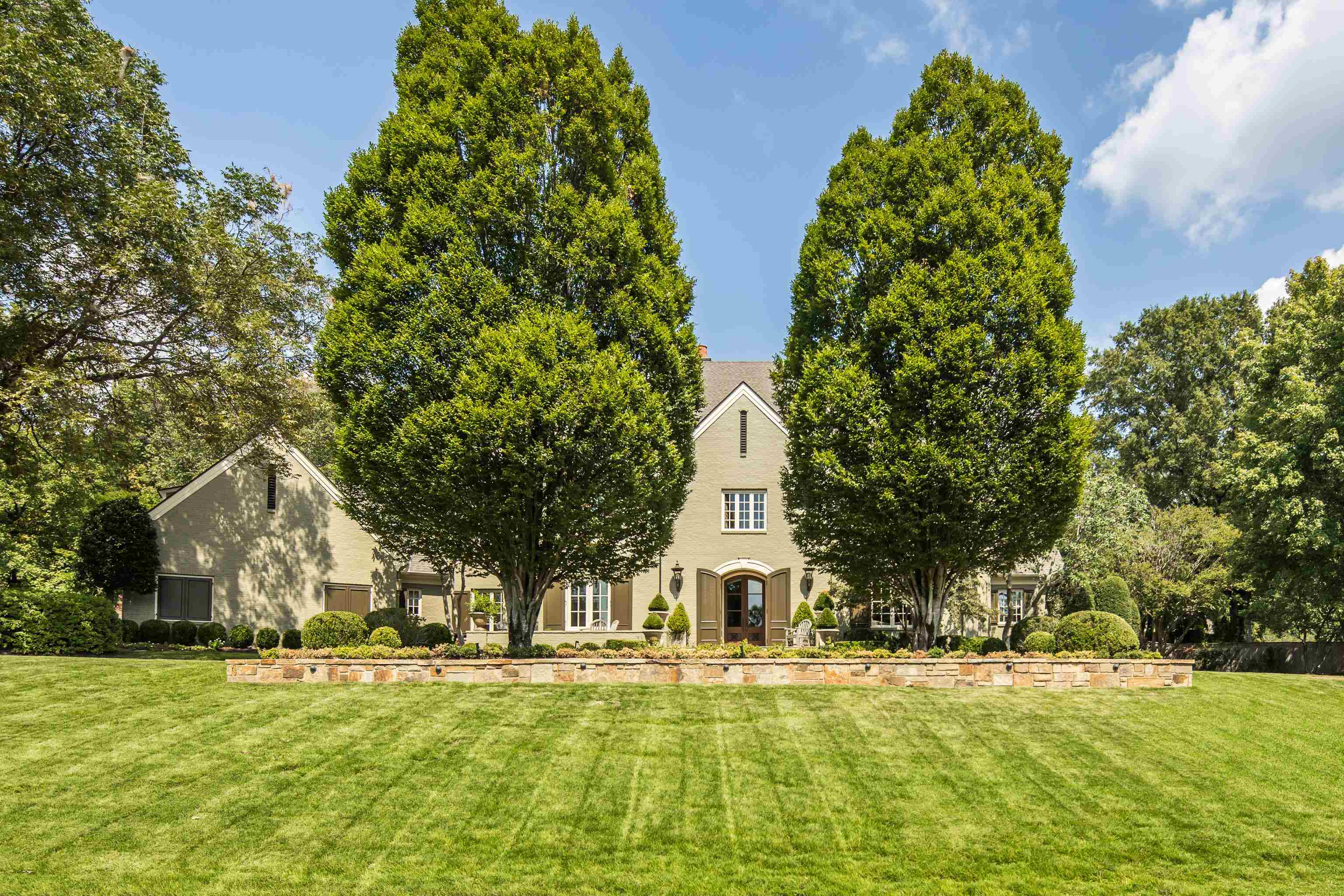 9320 GWYNN HOLLOW CV