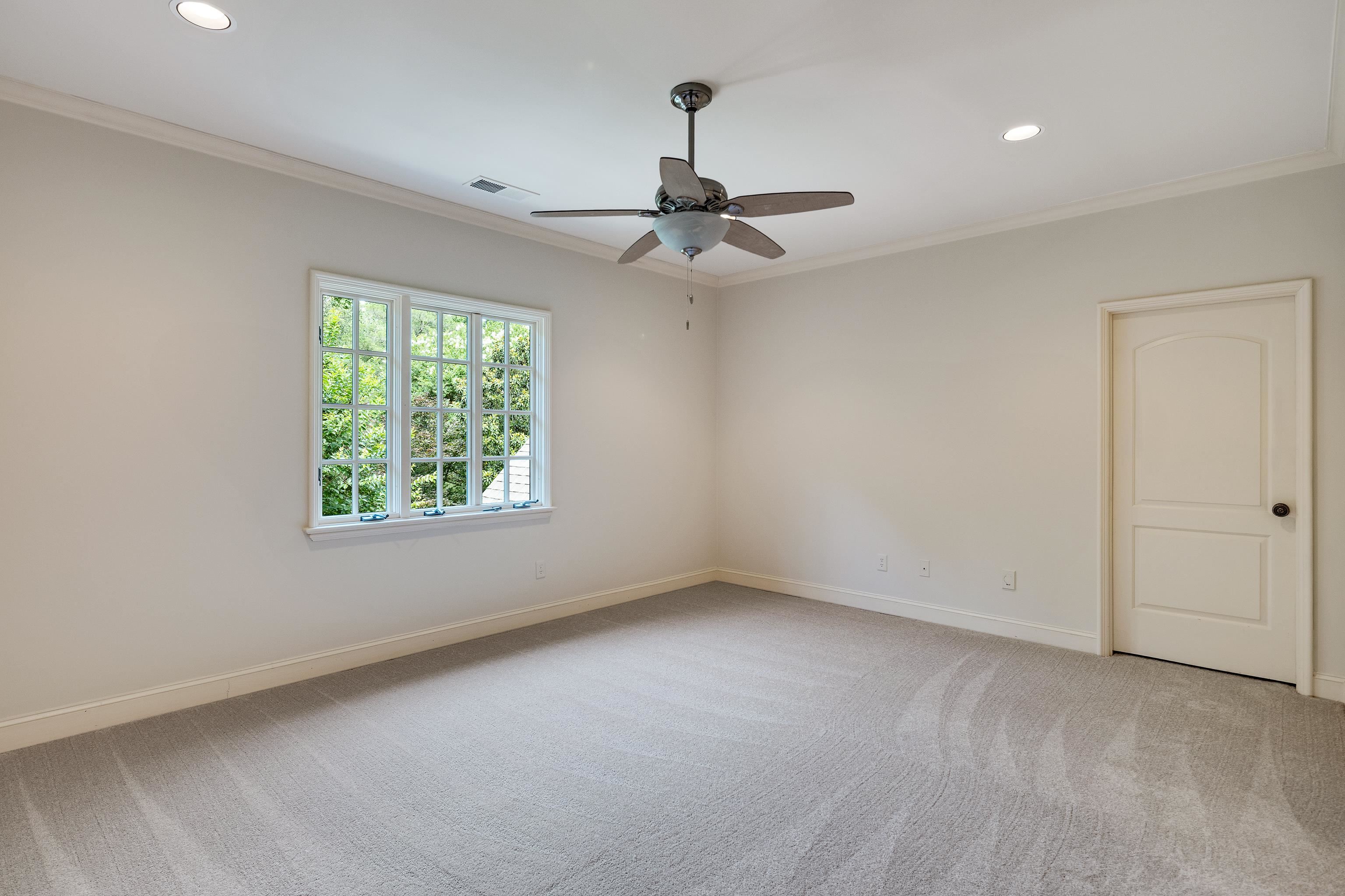 9320 GWYNN HOLLOW CV