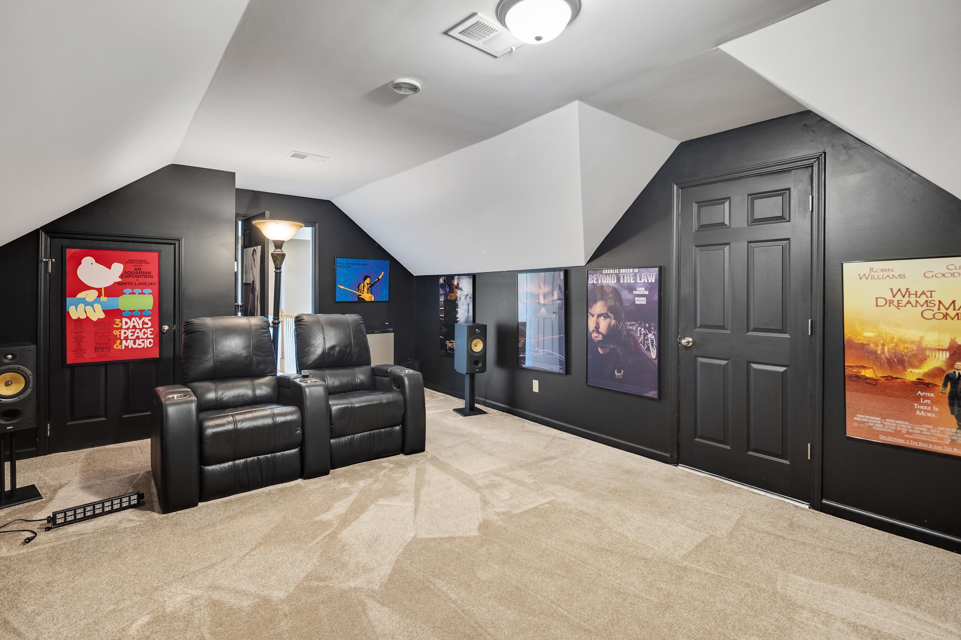 1763 PERCY PL