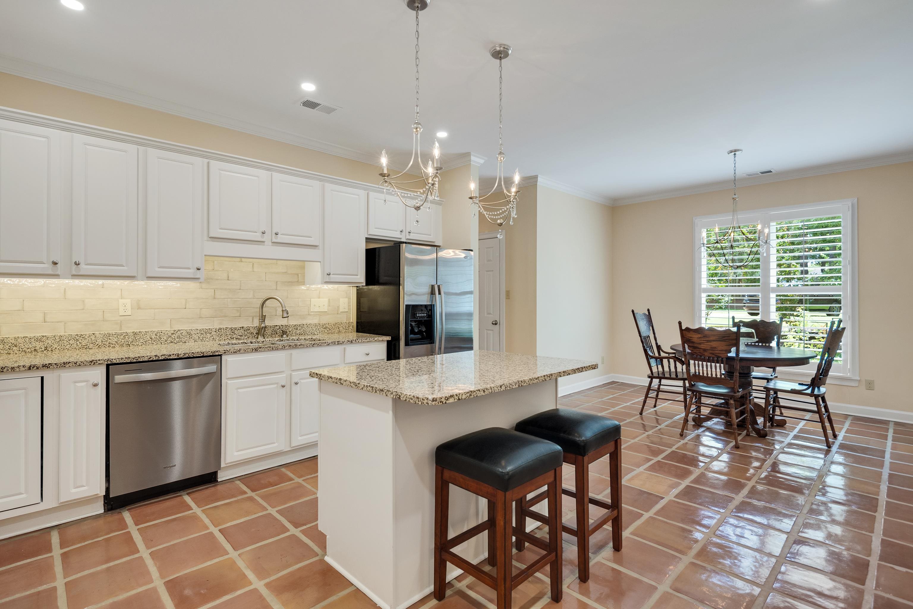 1763 PERCY PL