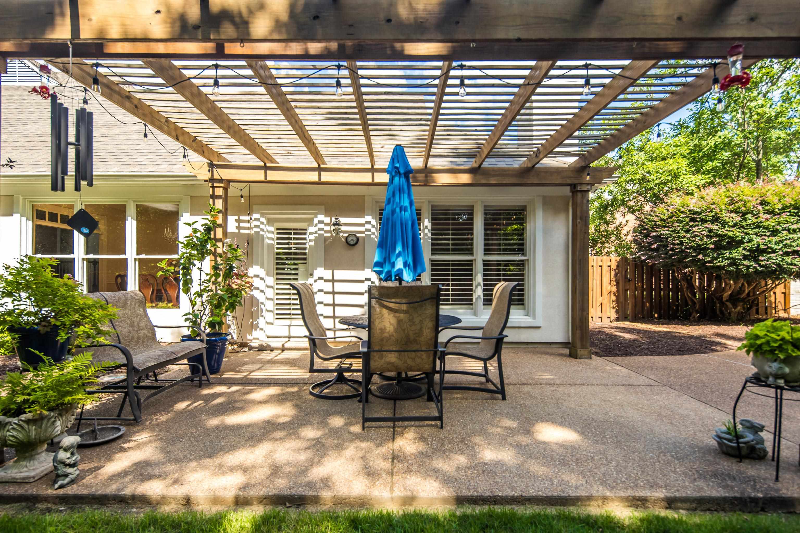 1763 PERCY PL