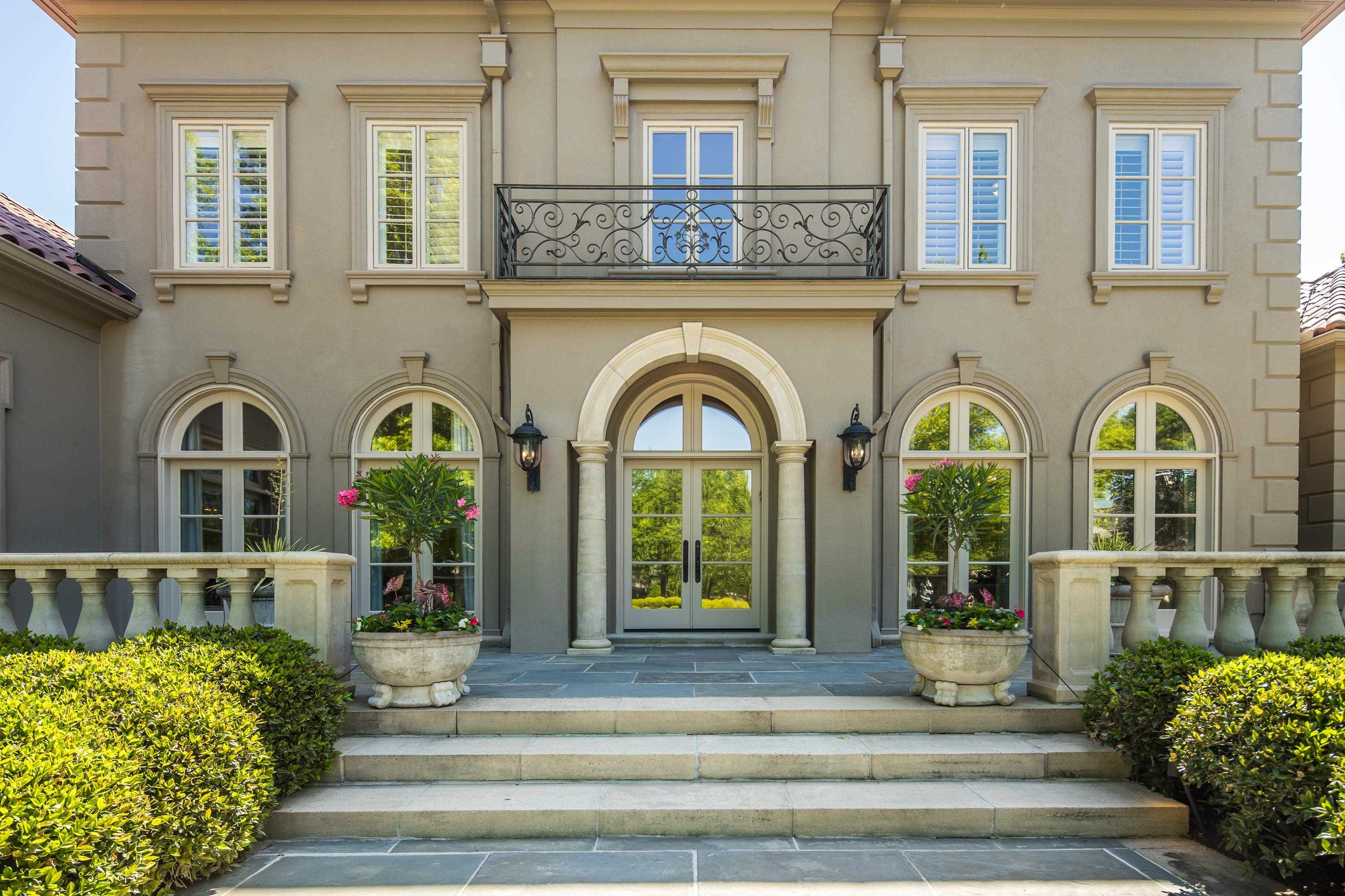 198 CLOISTER GREEN CV