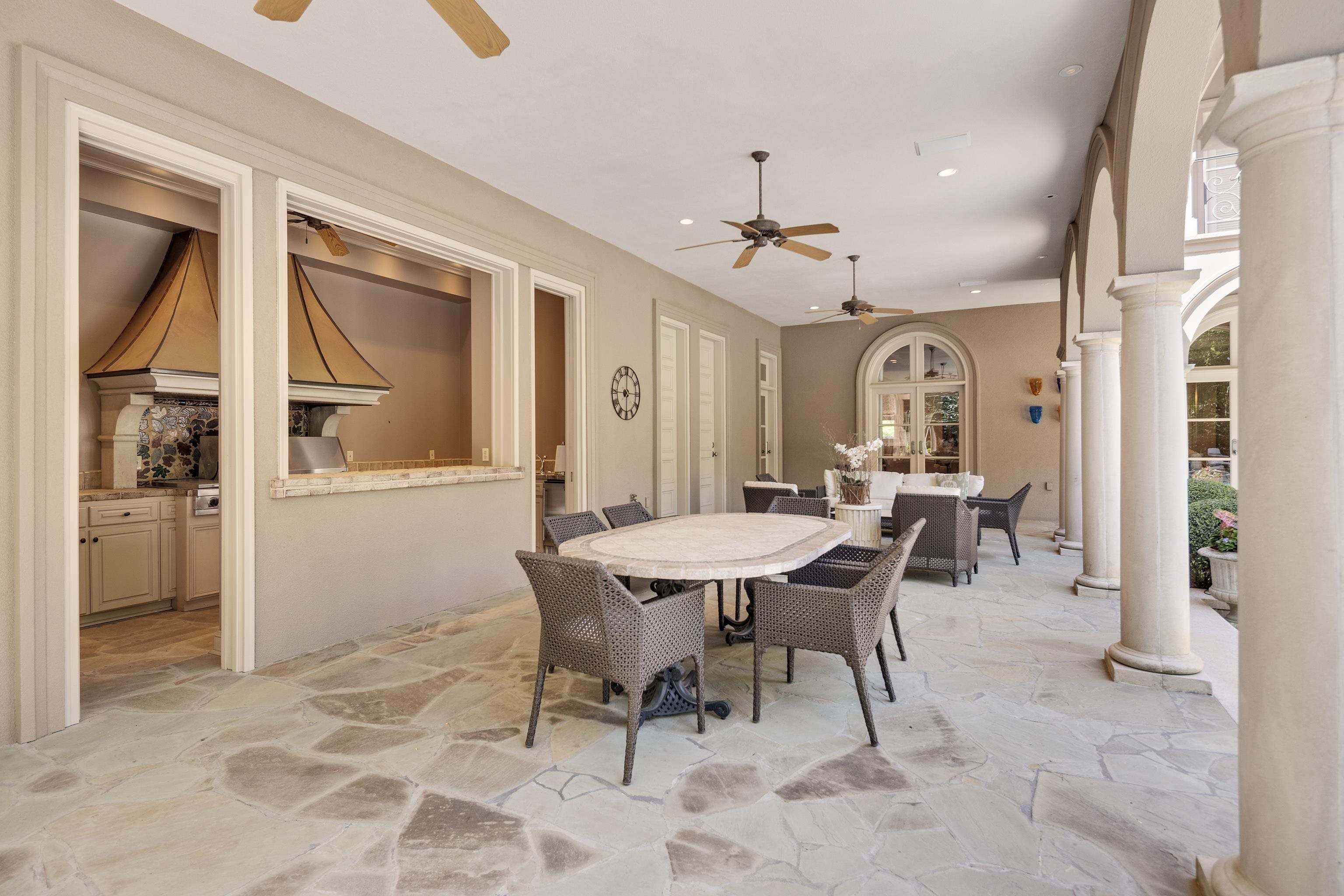 198 CLOISTER GREEN CV