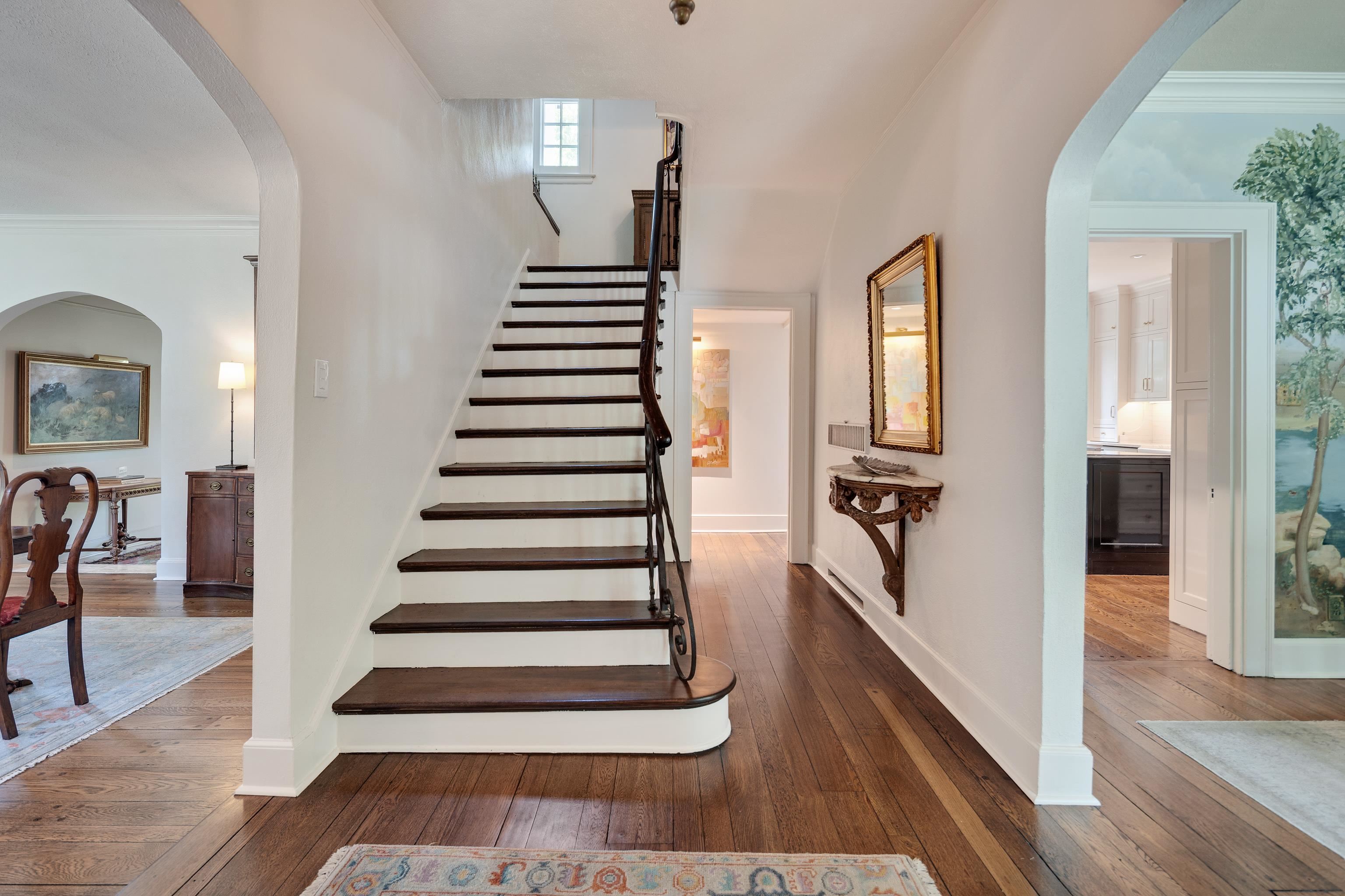 226 W GOODWYN ST