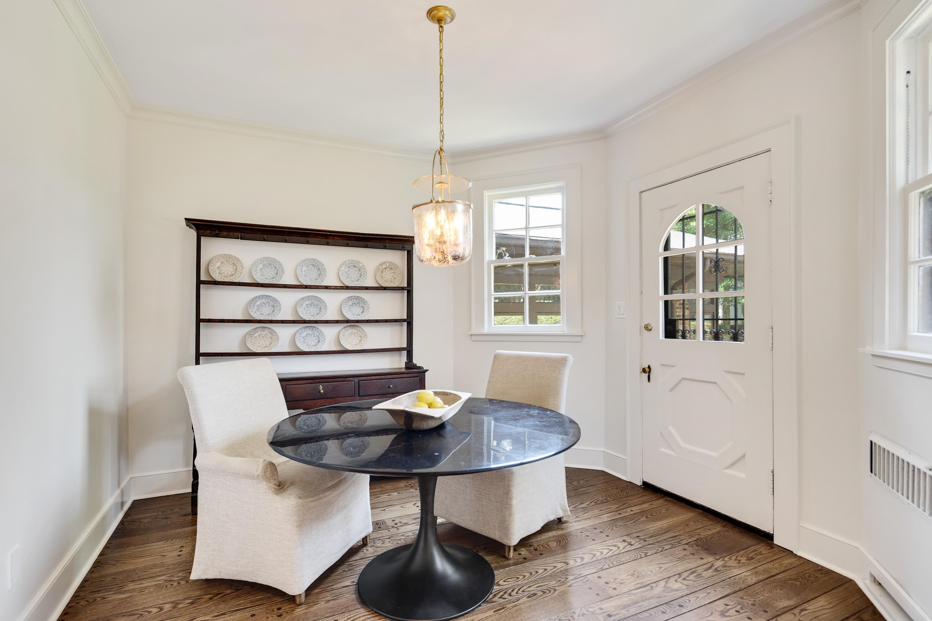 226 W GOODWYN ST