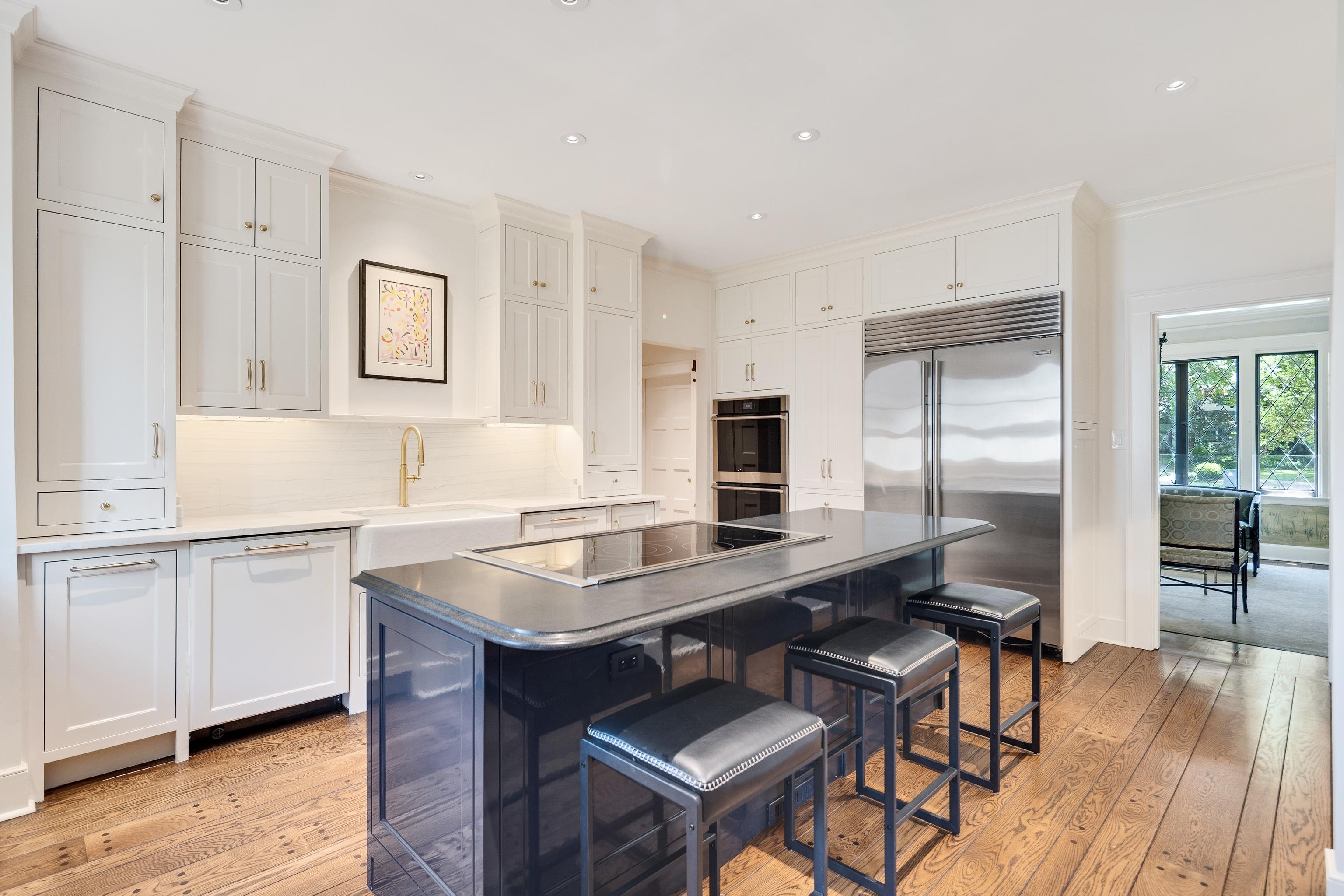 226 W GOODWYN ST
