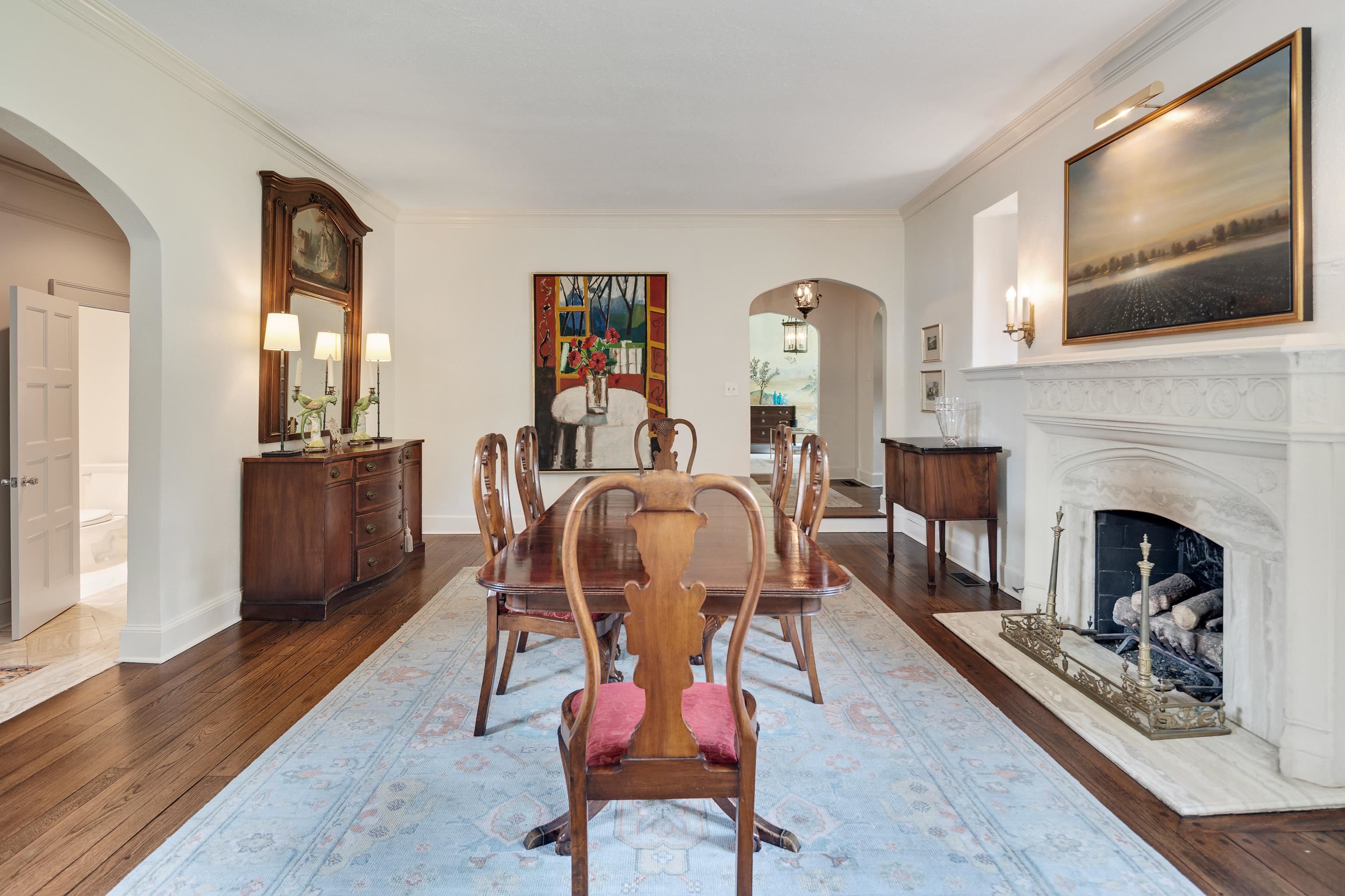 226 W GOODWYN ST