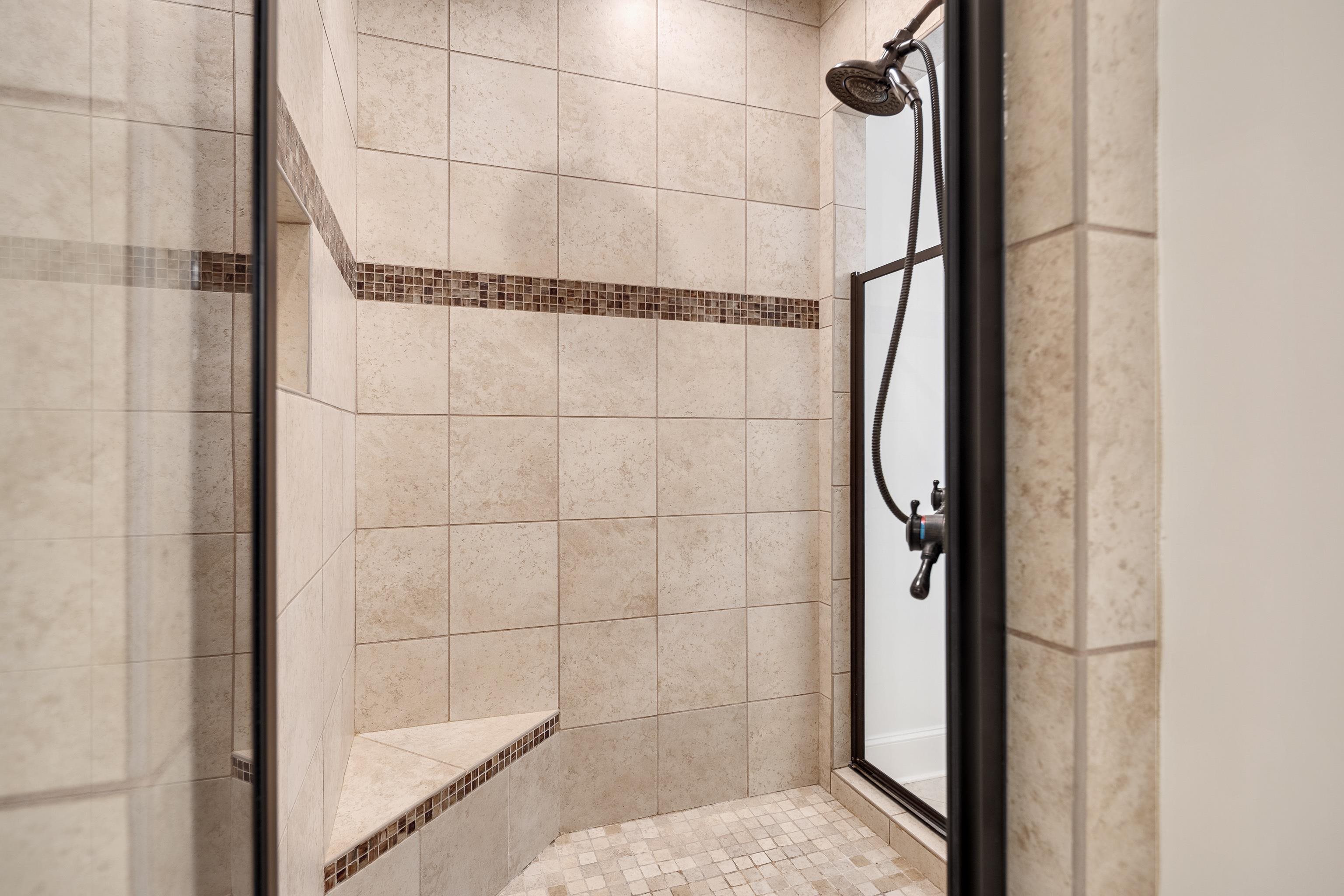 70 GREENBRIER LAKES CV