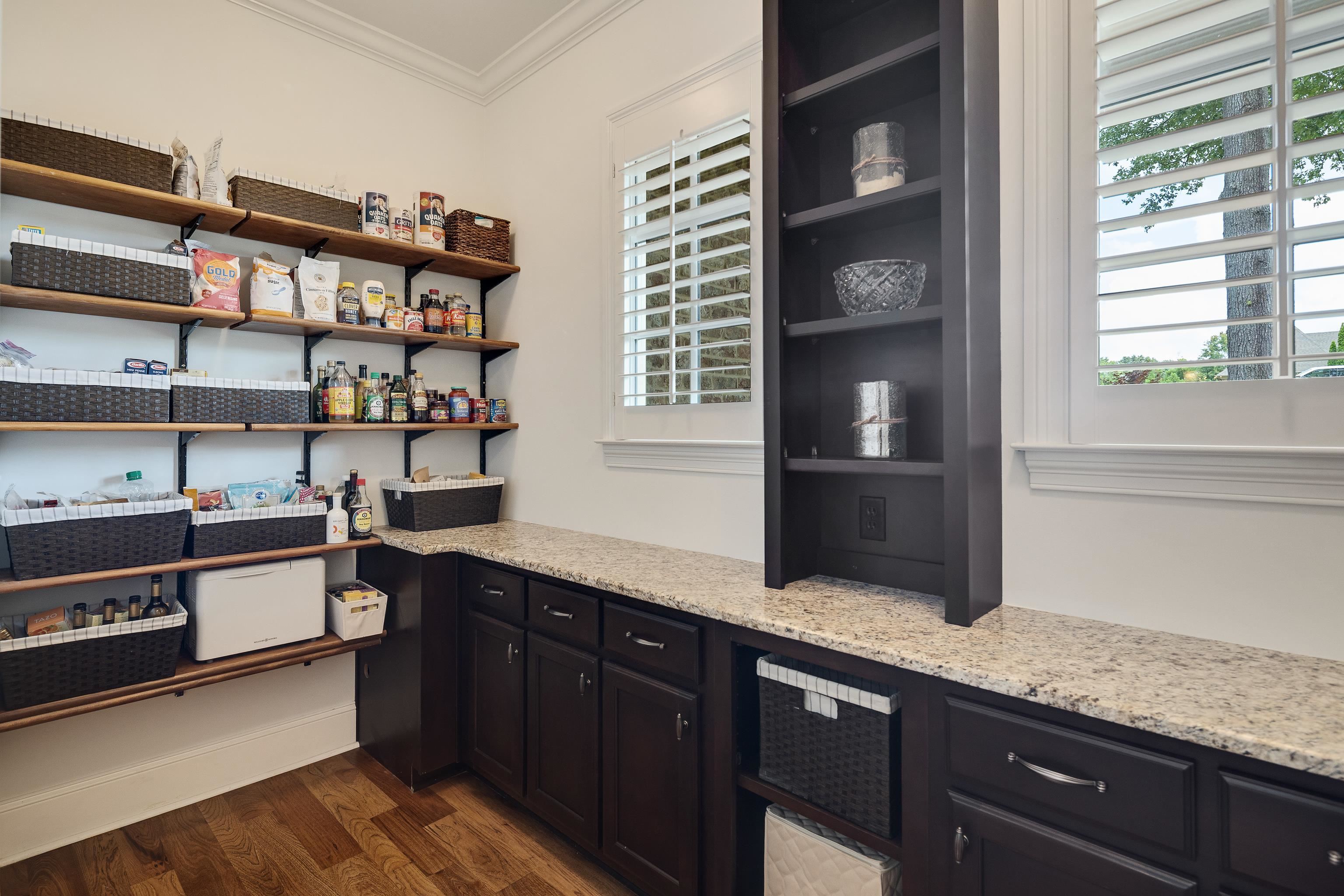70 GREENBRIER LAKES CV