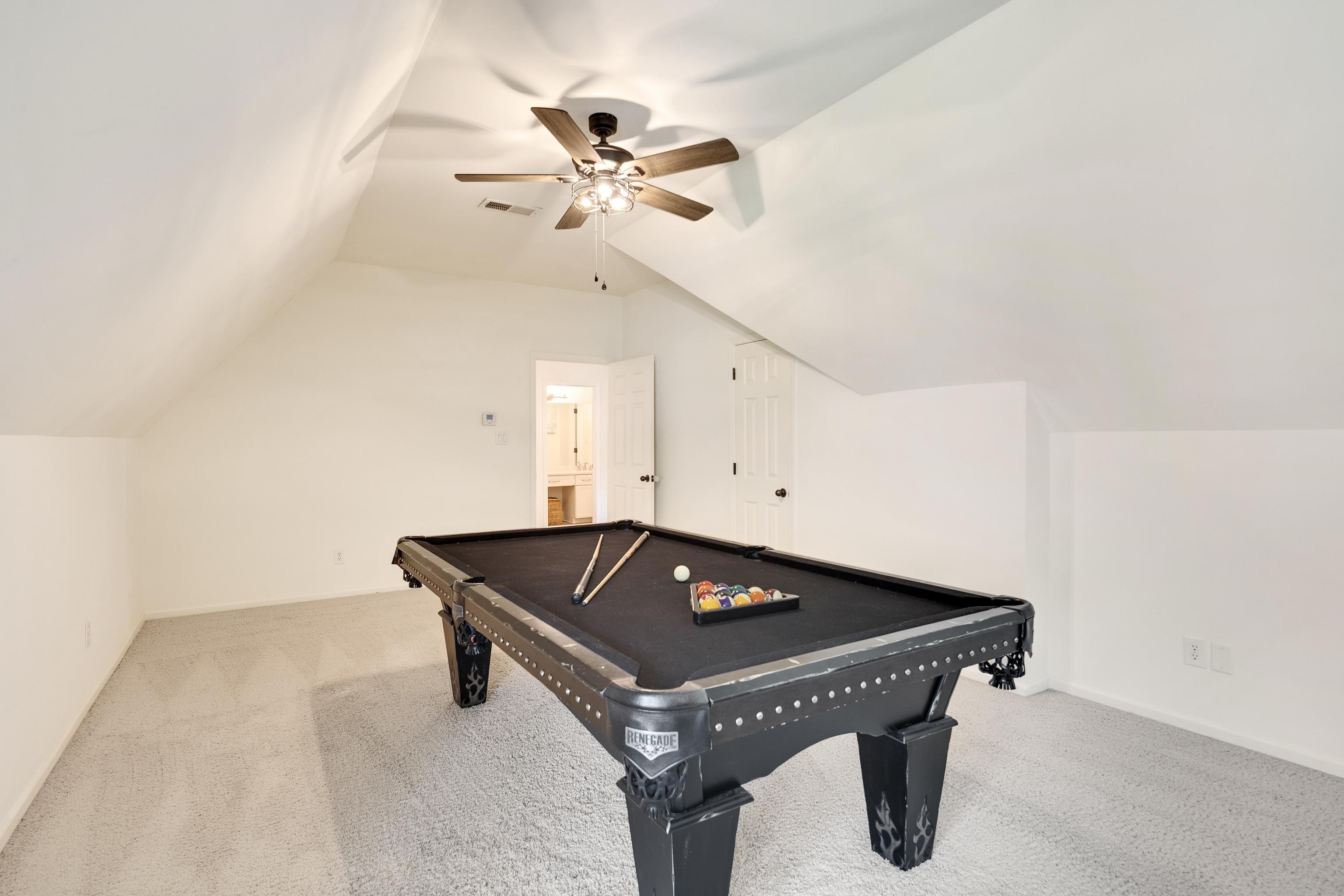 2902 BENTWOOD OAK DR