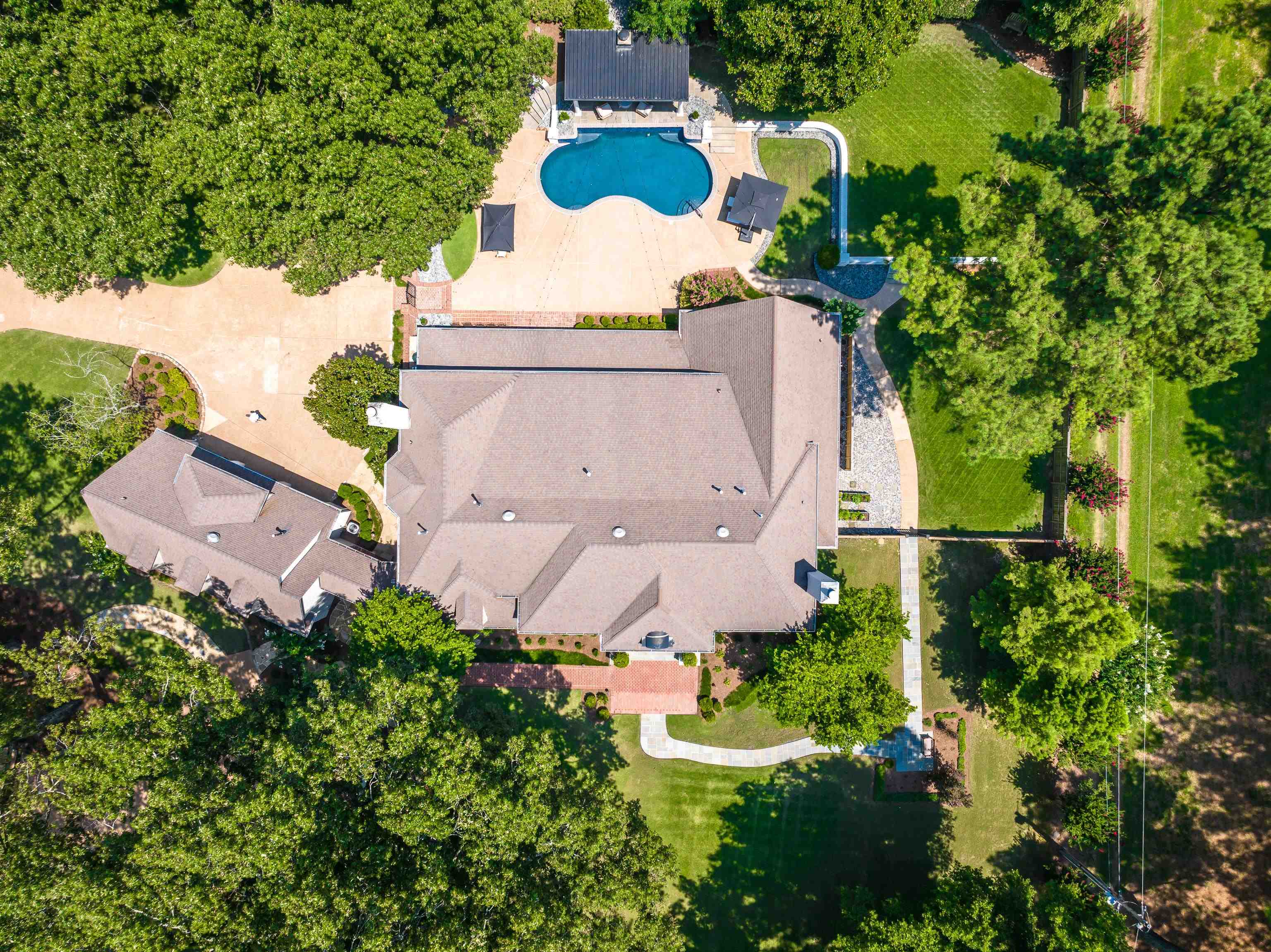 2340 DUNTREATH RD